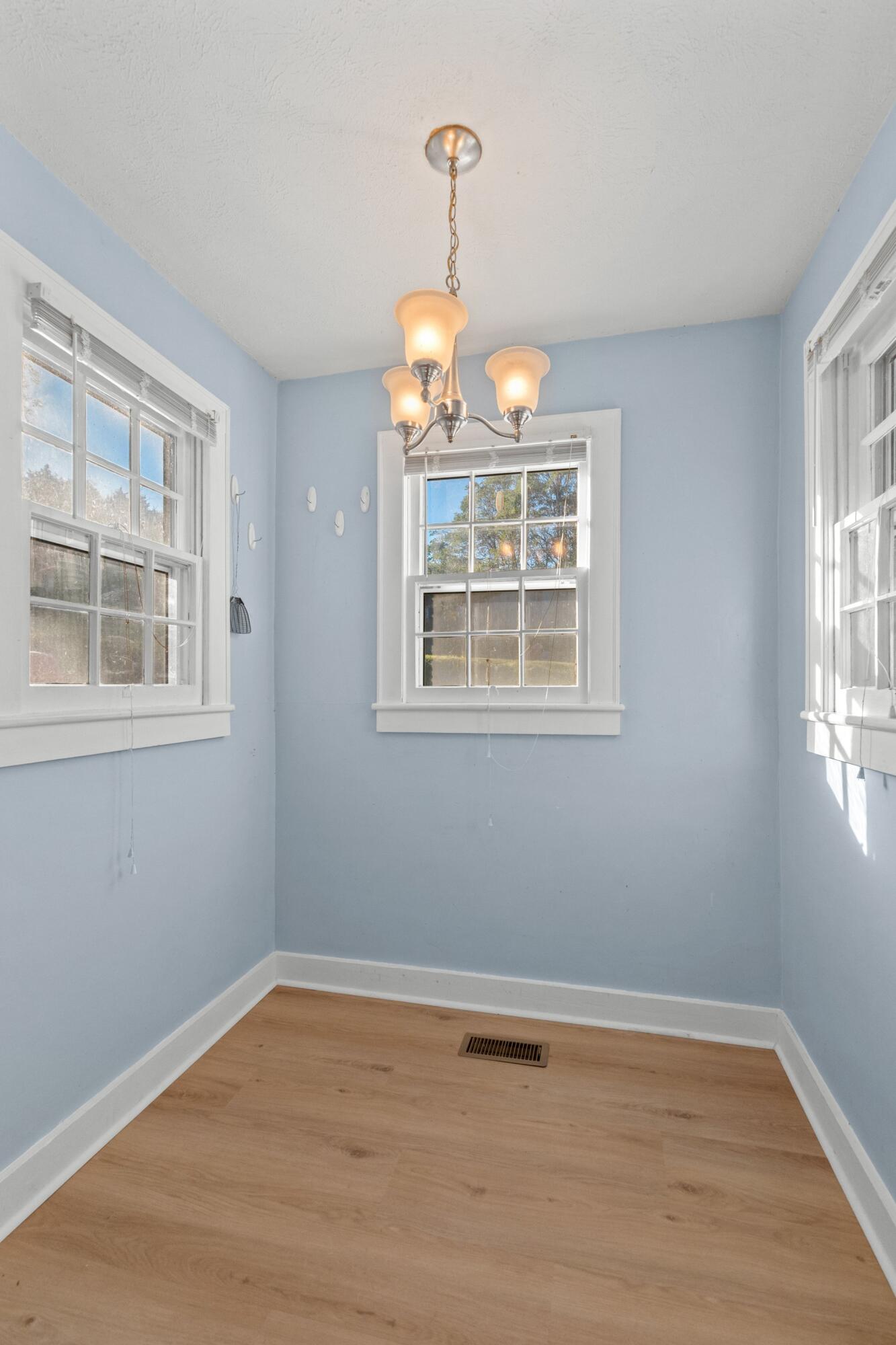 1575 Thompson Creek Road, Morristown