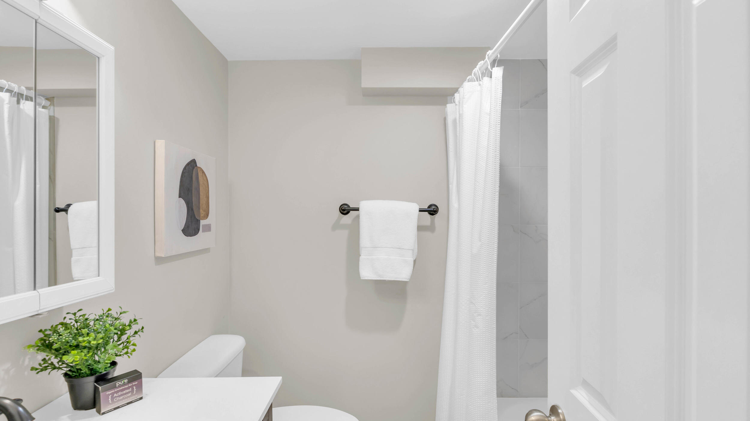 4094 University Drive, Ooltewah