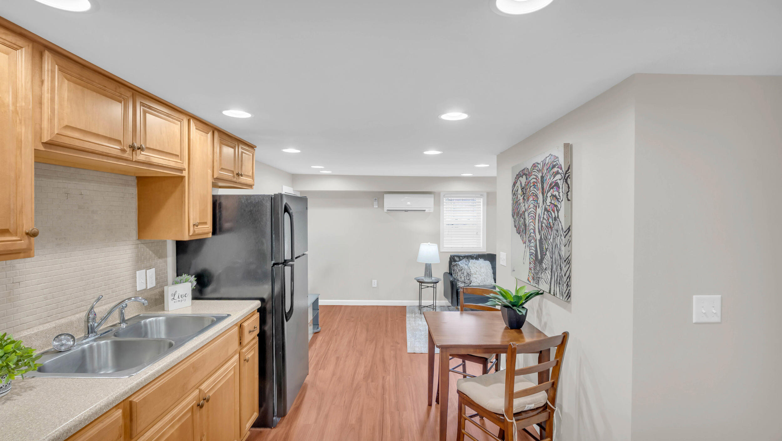 4094 University Drive, Ooltewah