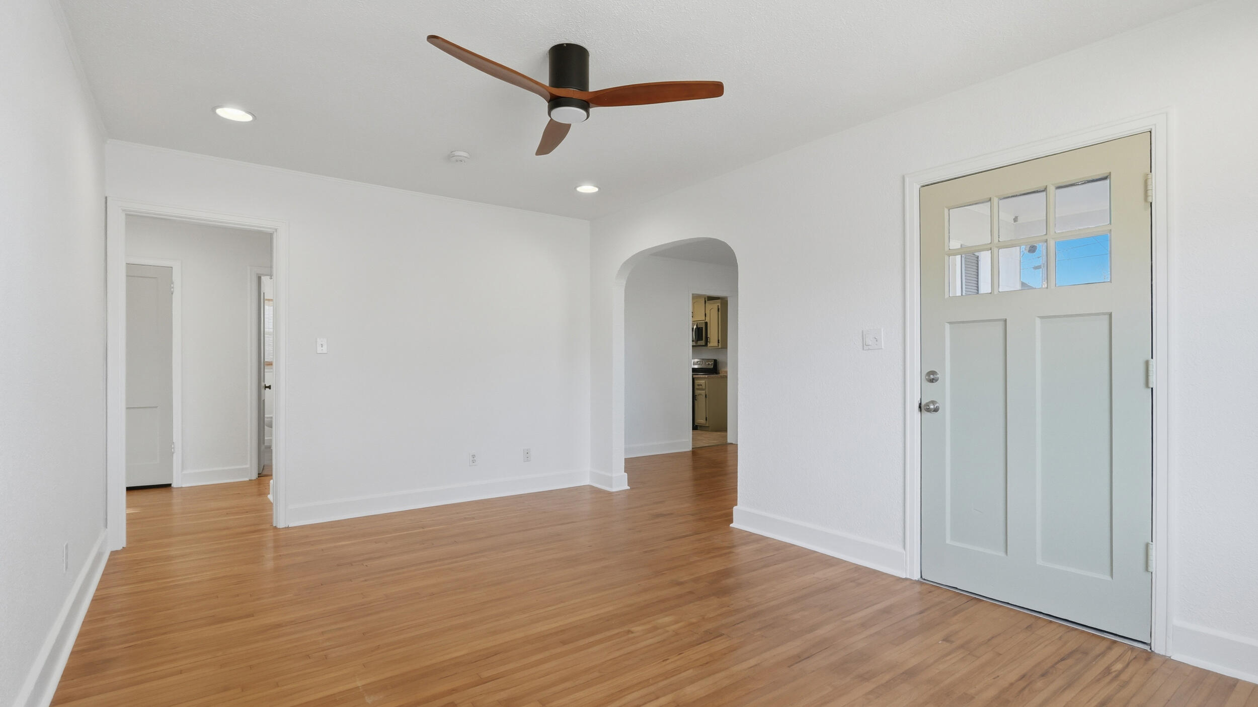 1601 Castleberry Avenue