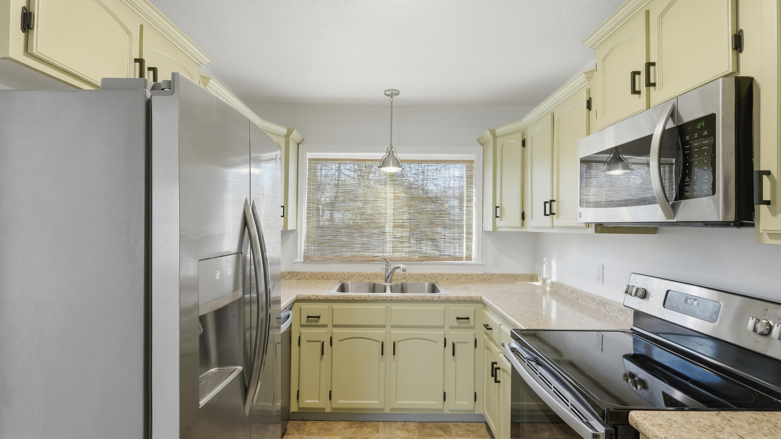 1601 Castleberry Avenue