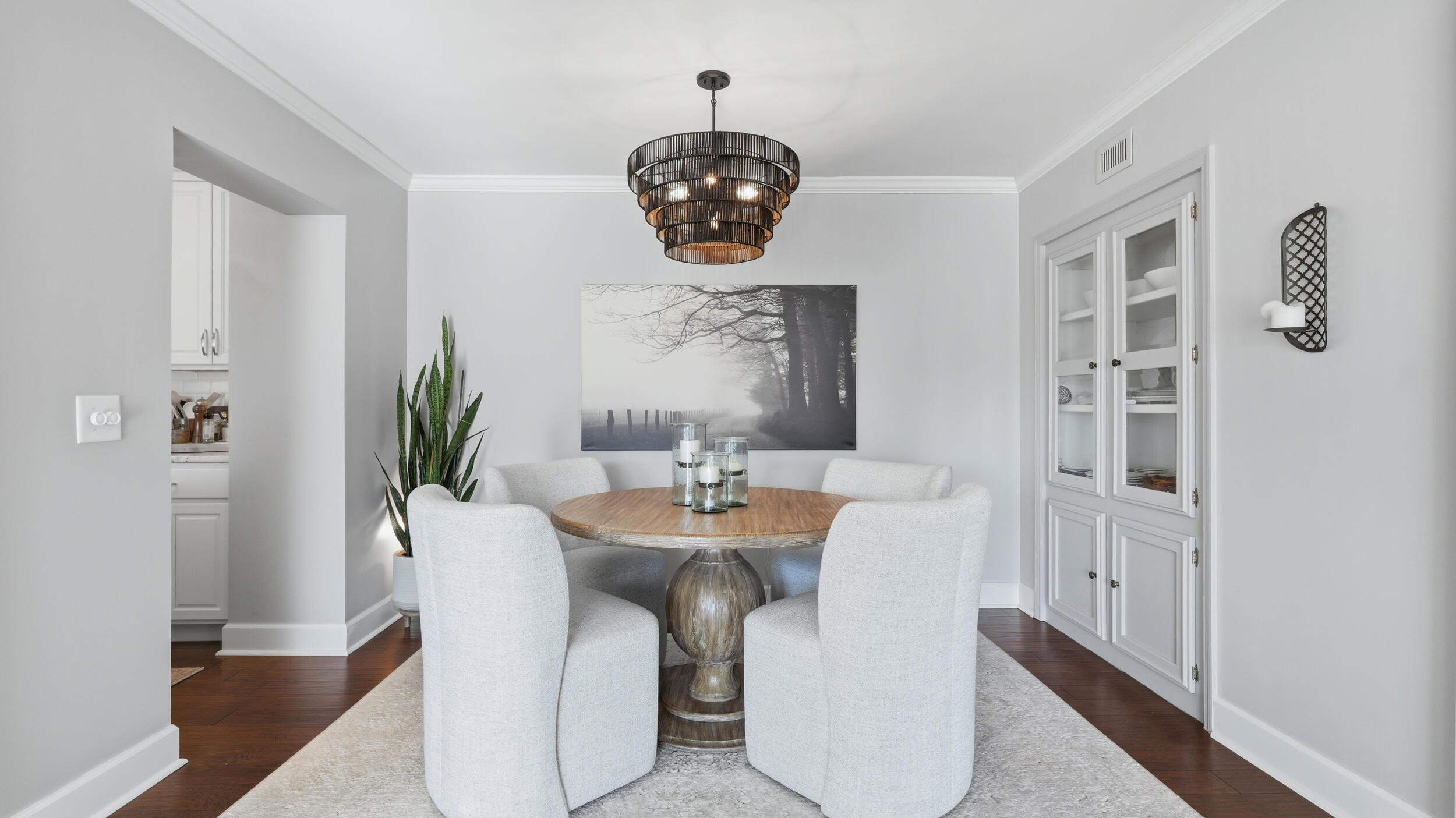 1414 Continental Drive, 407+409