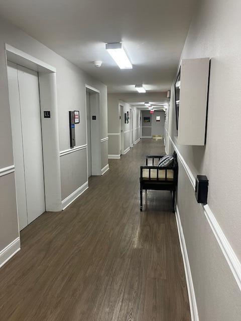 1414 Continental Drive, 407+409