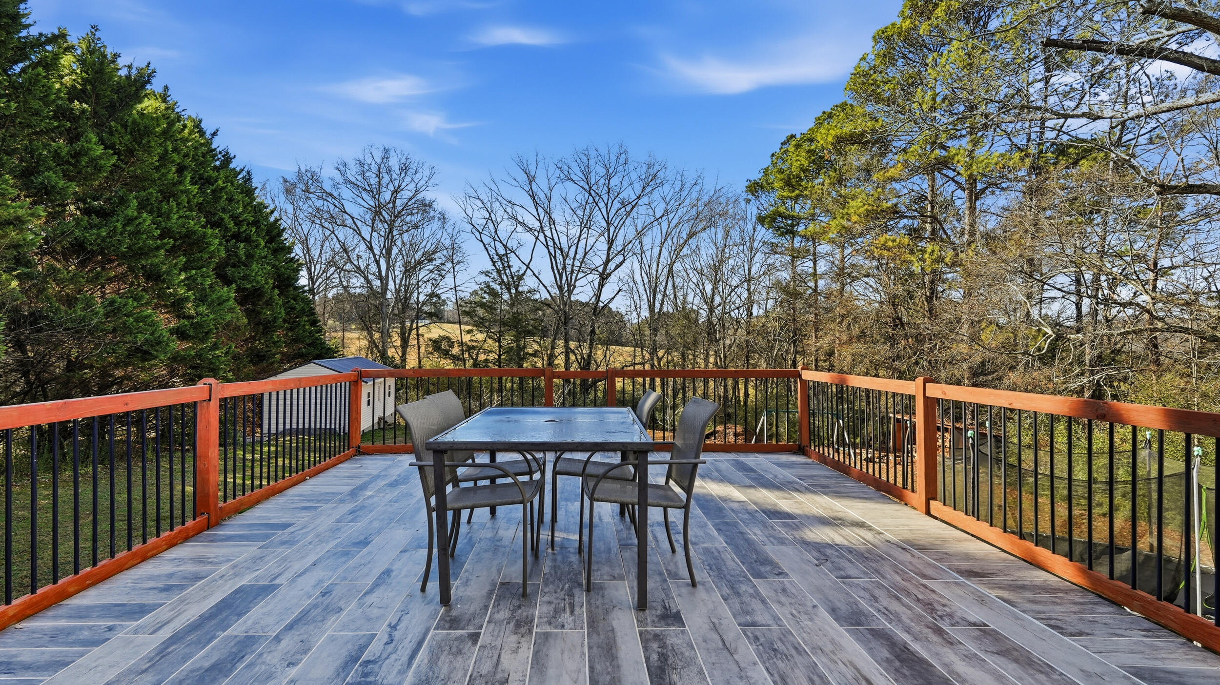 210 Hiwassee Drive NE