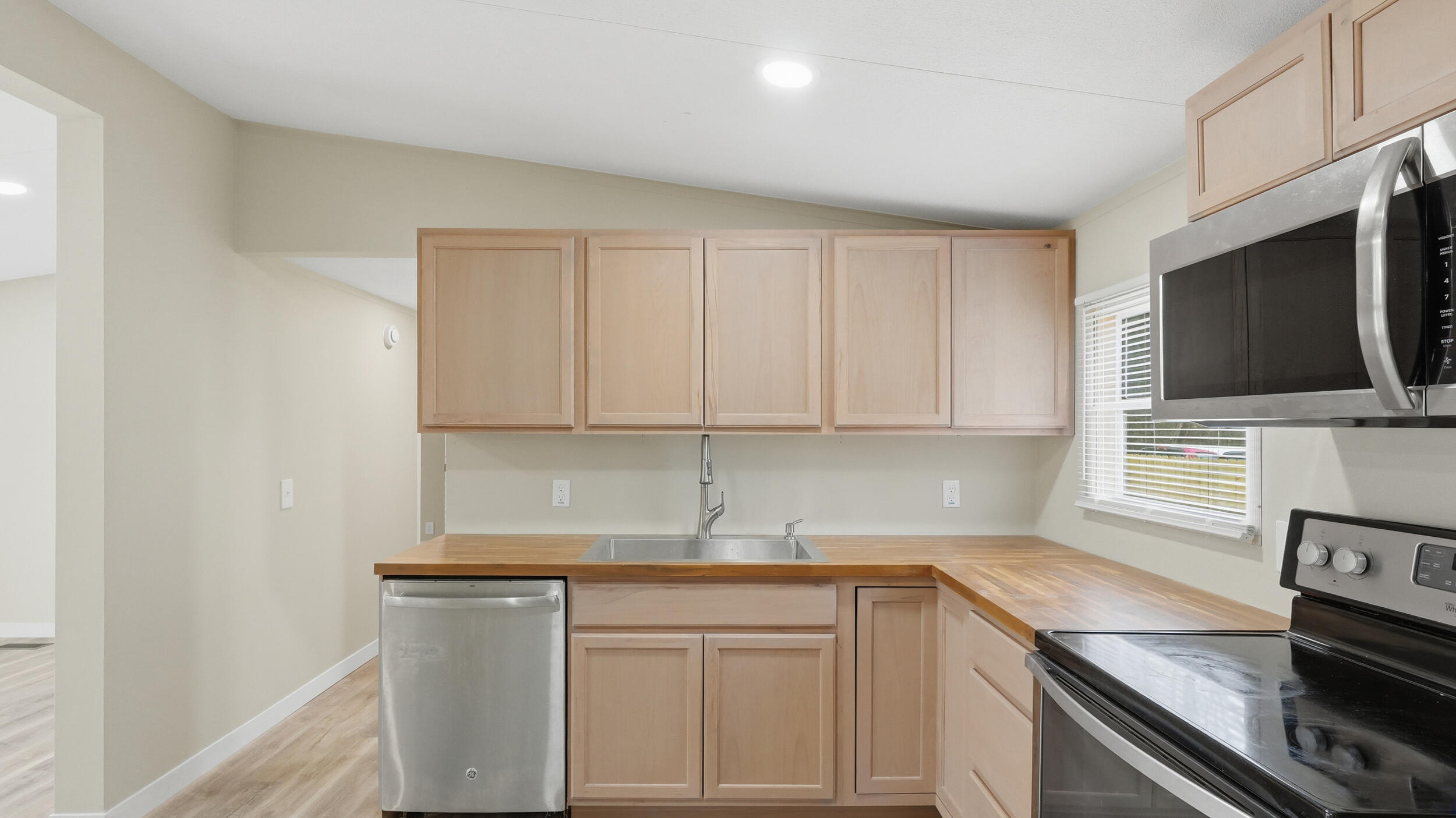 9165 Dallas Hollow Road