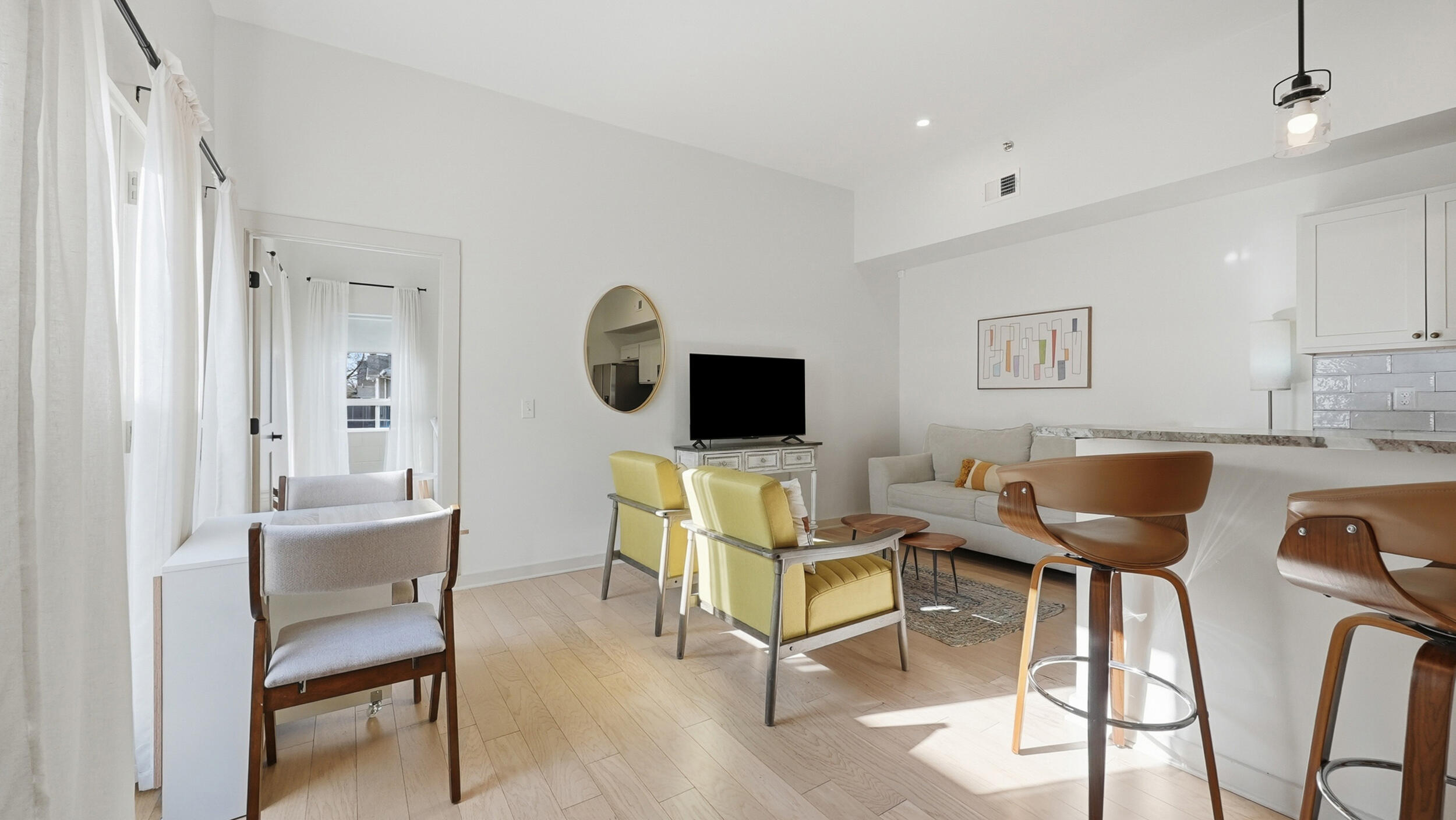 1619 E 12th Street, 109