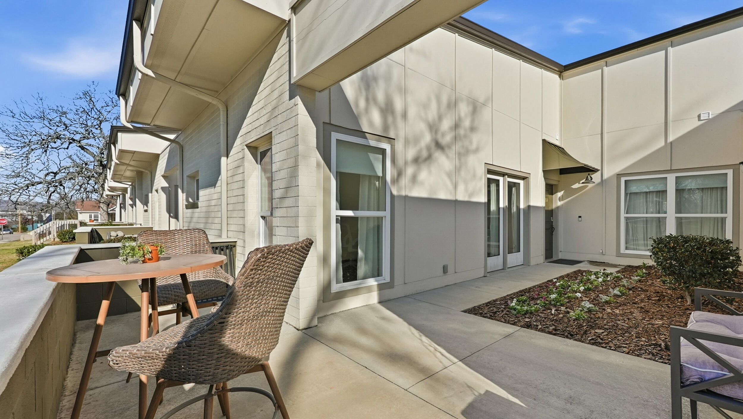 1619 E 12th Street, 109