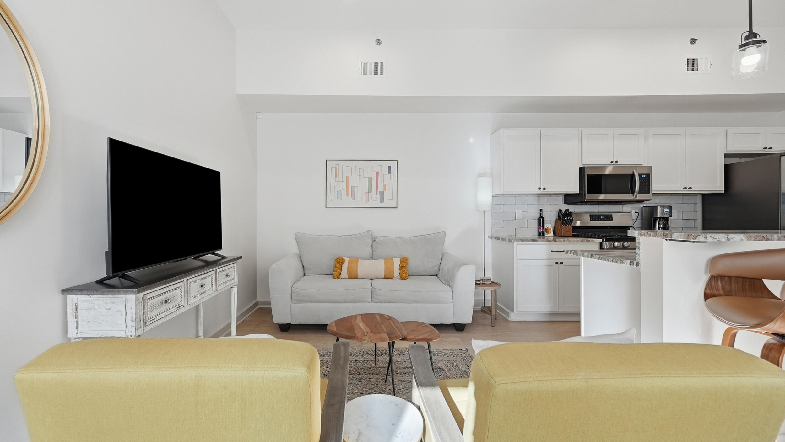 1619 E 12th Street, 109