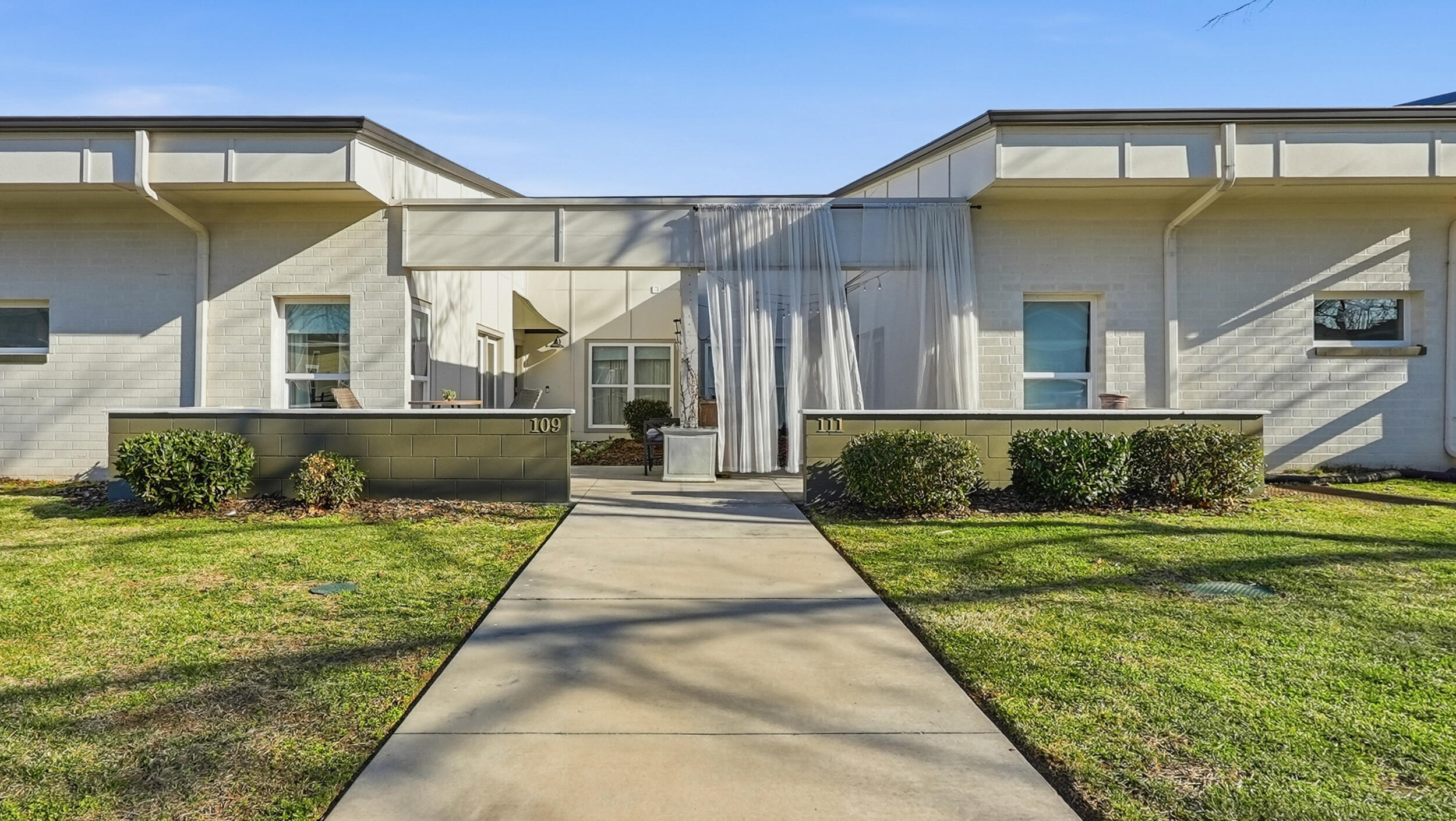 1619 E 12th Street, 109