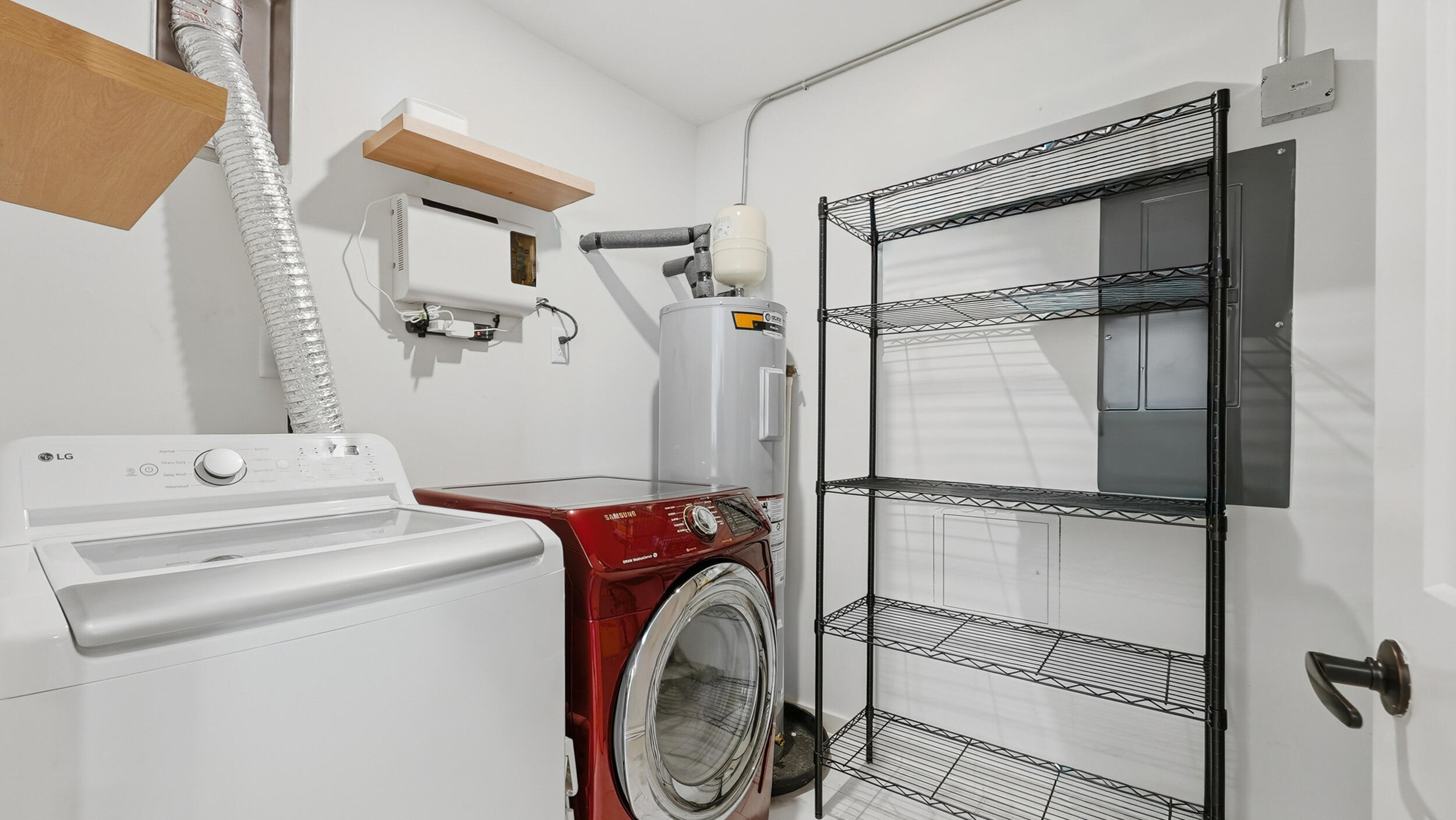 1619 E 12th Street, 109