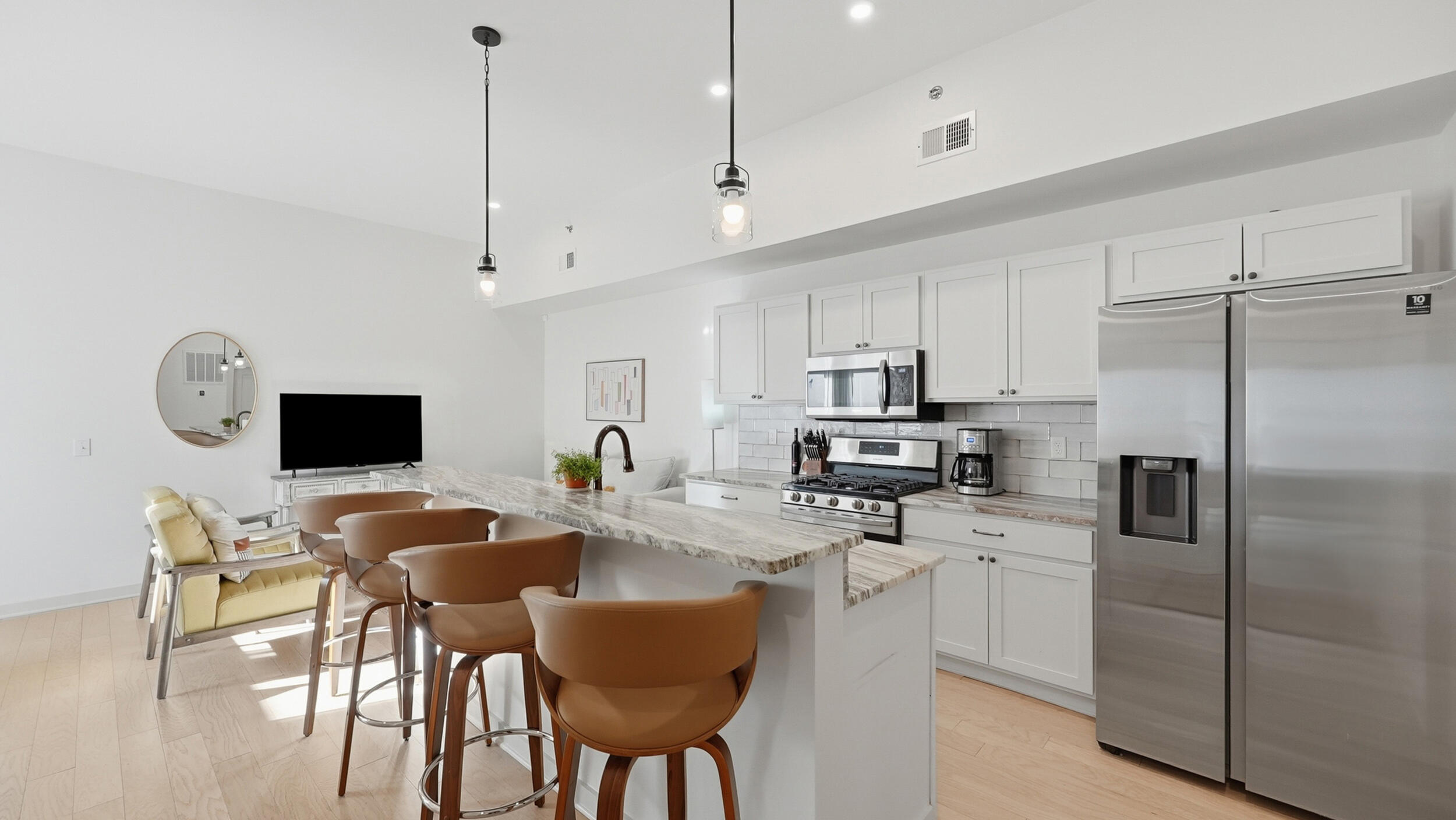 1619 E 12th Street, 109