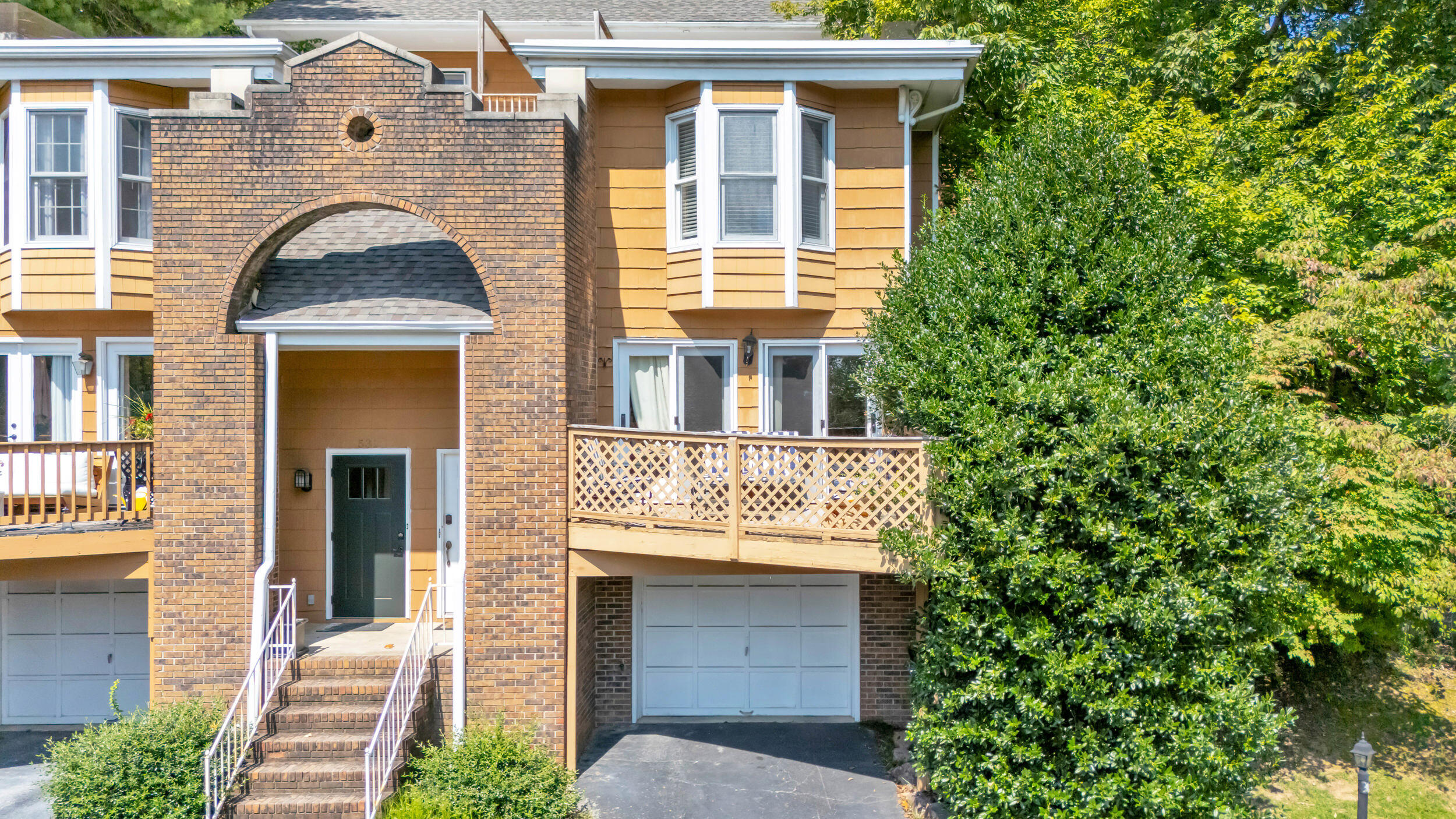 527 Winterview Lane