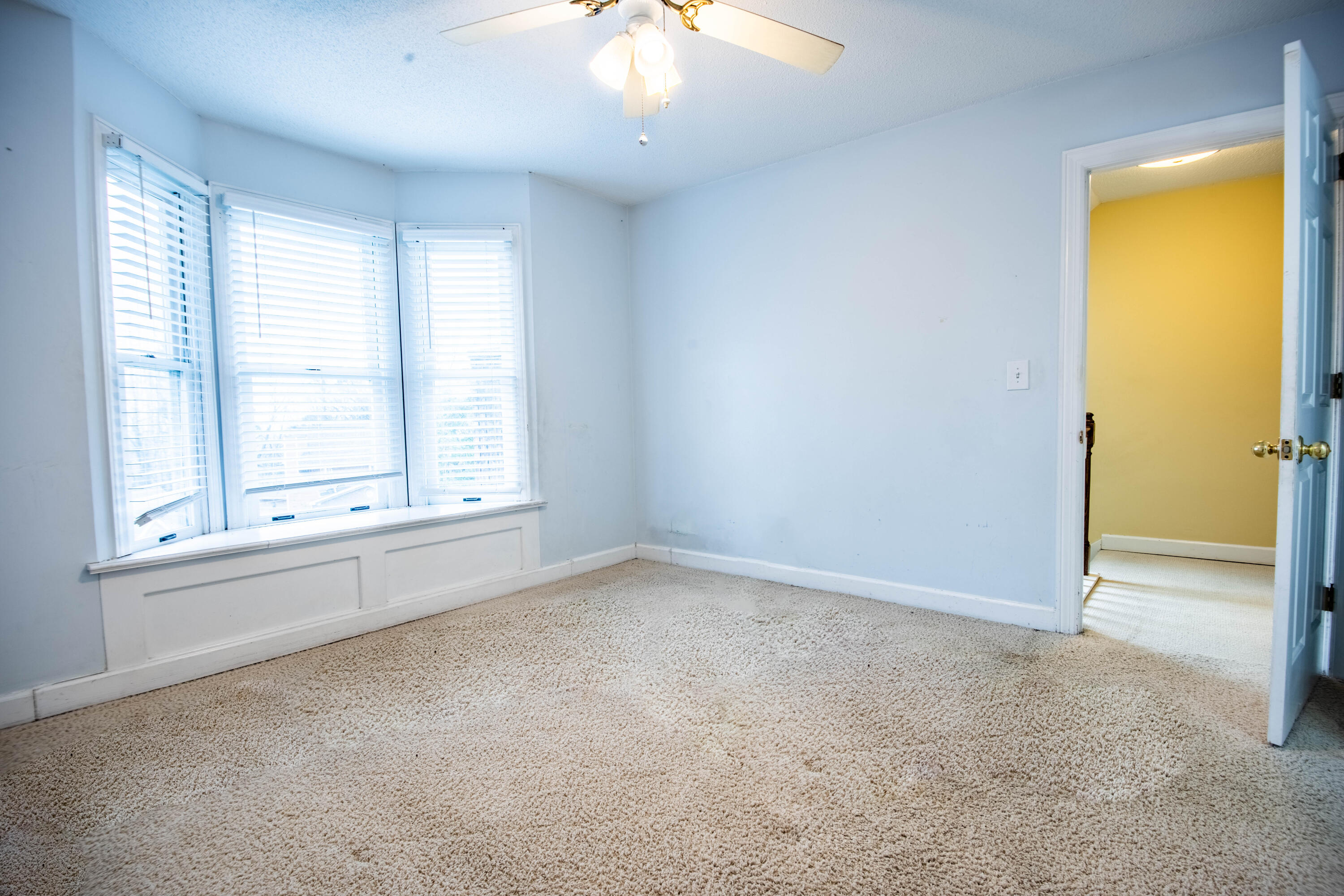 527 Winterview Lane