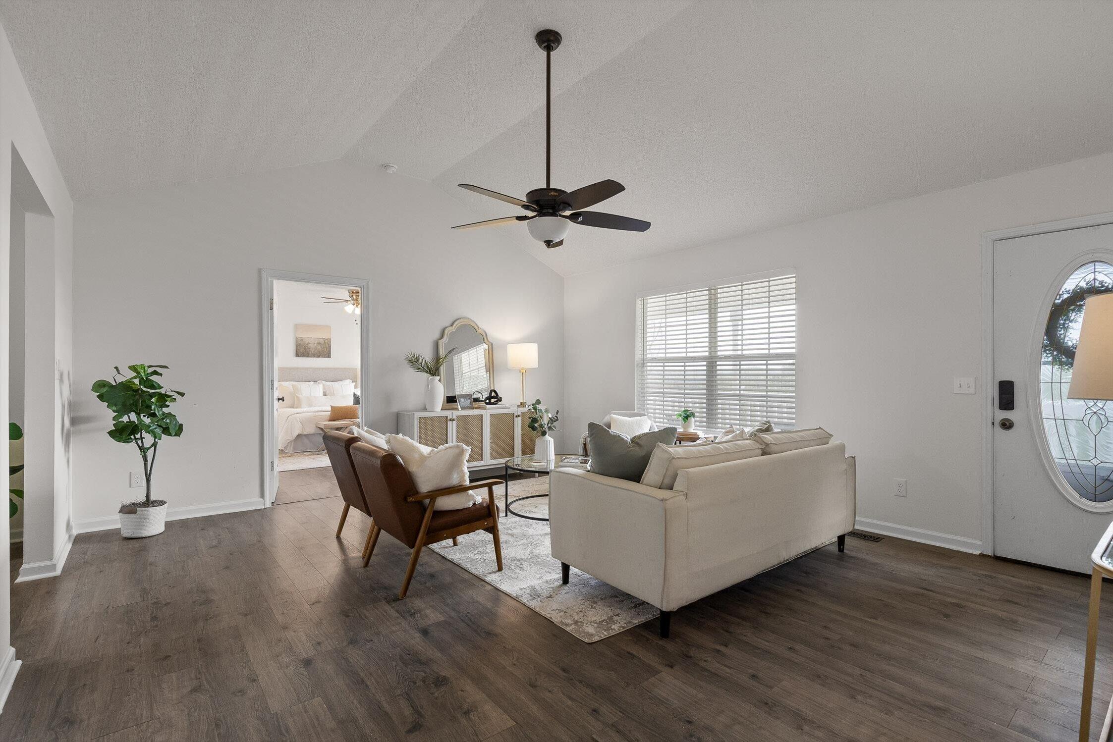 1453 Oldaker View Lane
