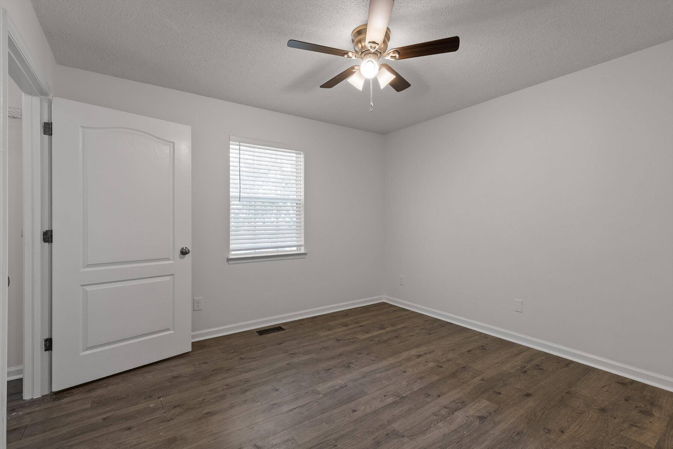 1453 Oldaker View Lane