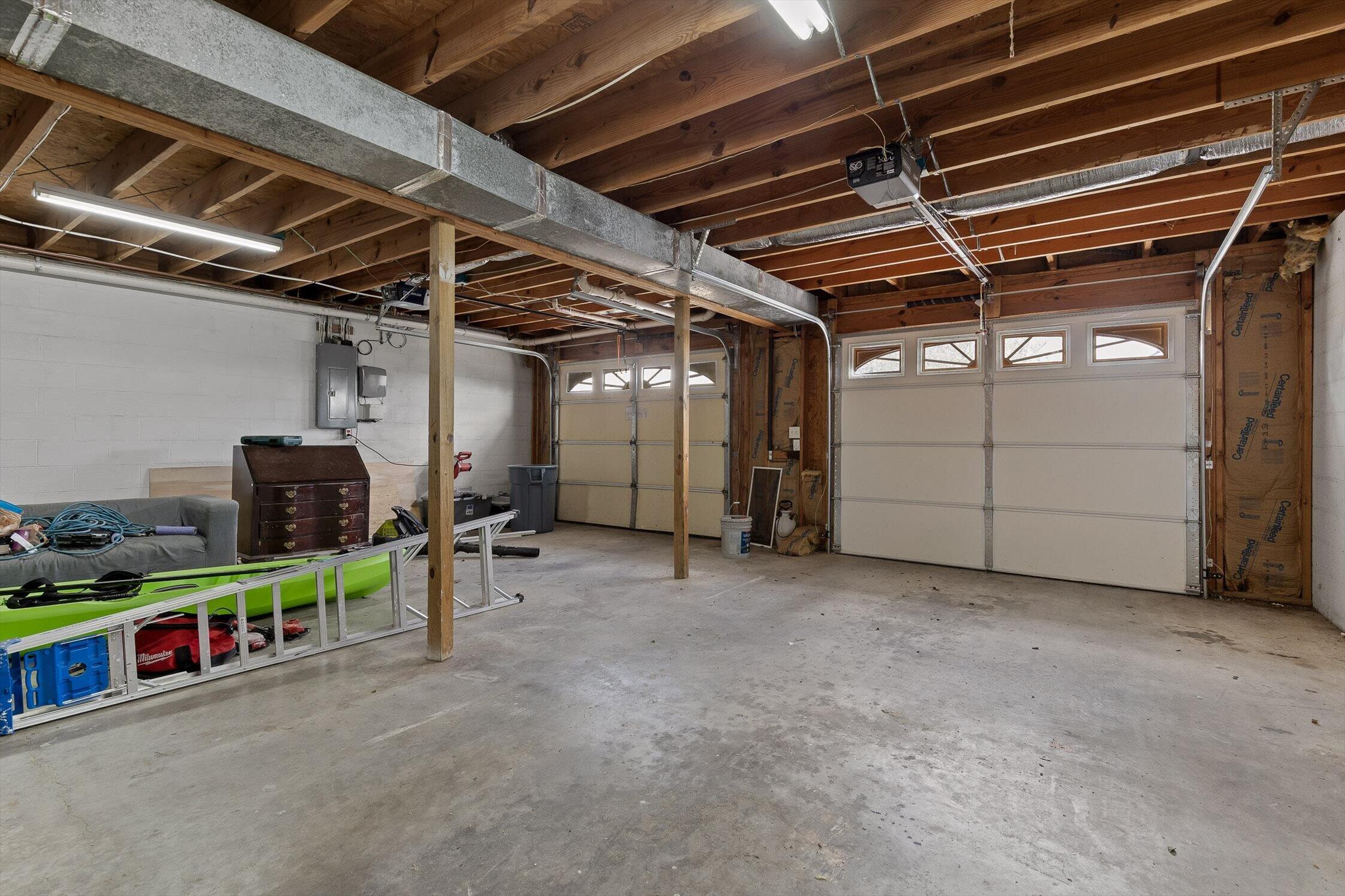 1453 Oldaker View Lane