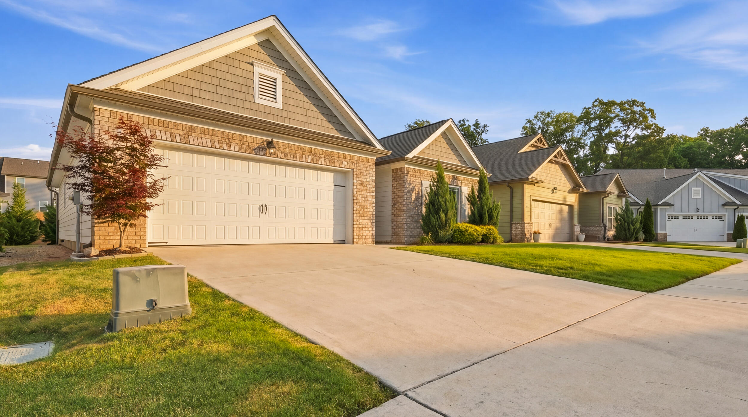 5168 Meadowbend Drive NE