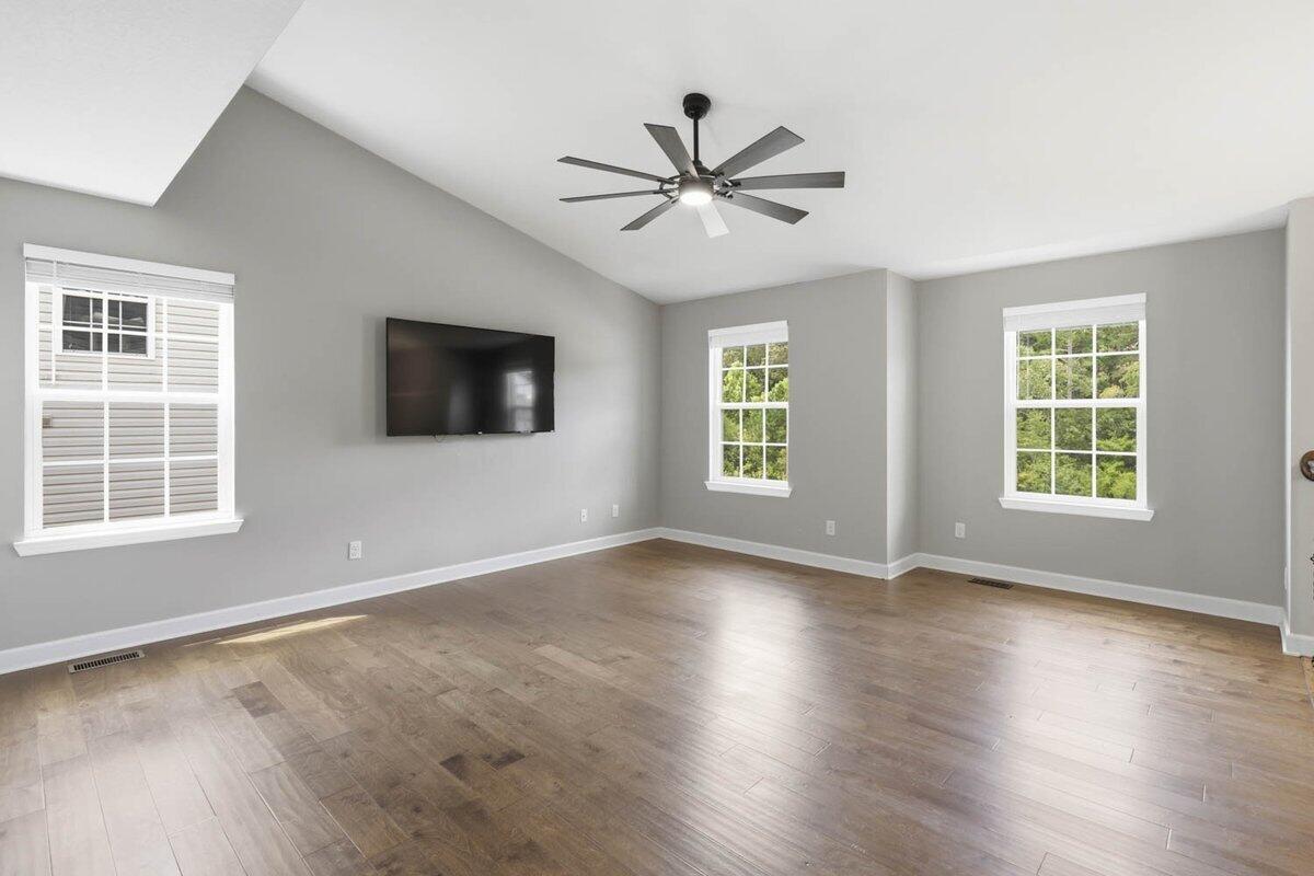 1758 Short Leaf Lane