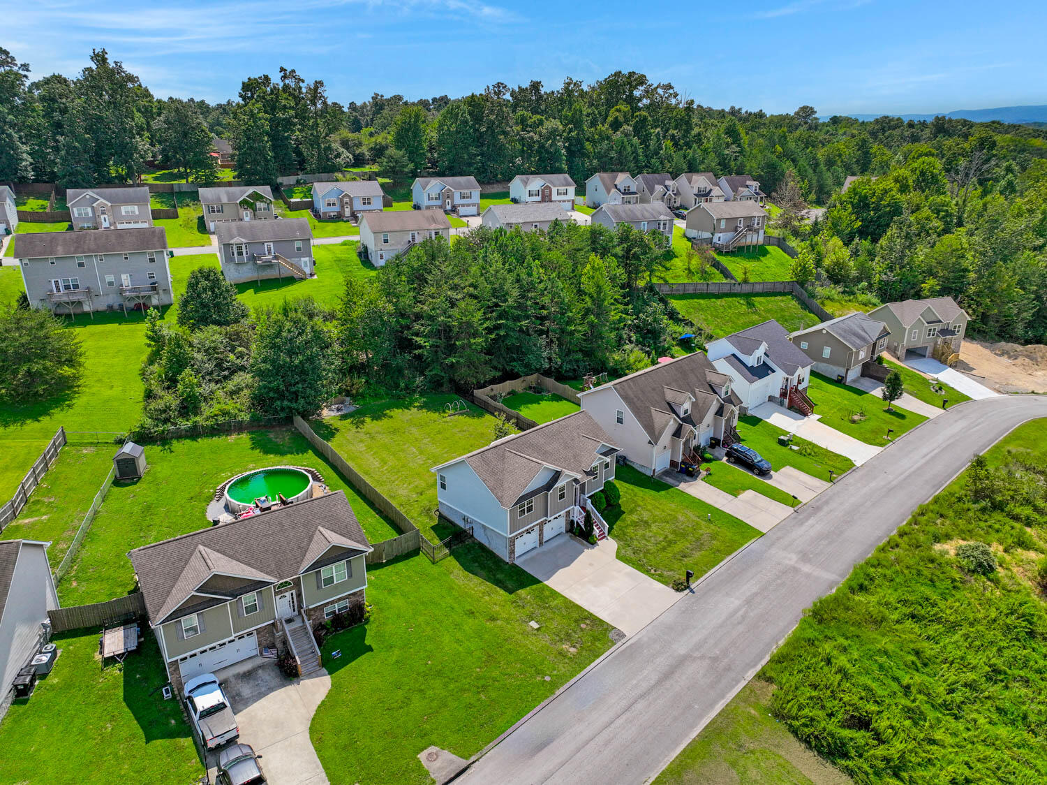 1758 Short Leaf Lane