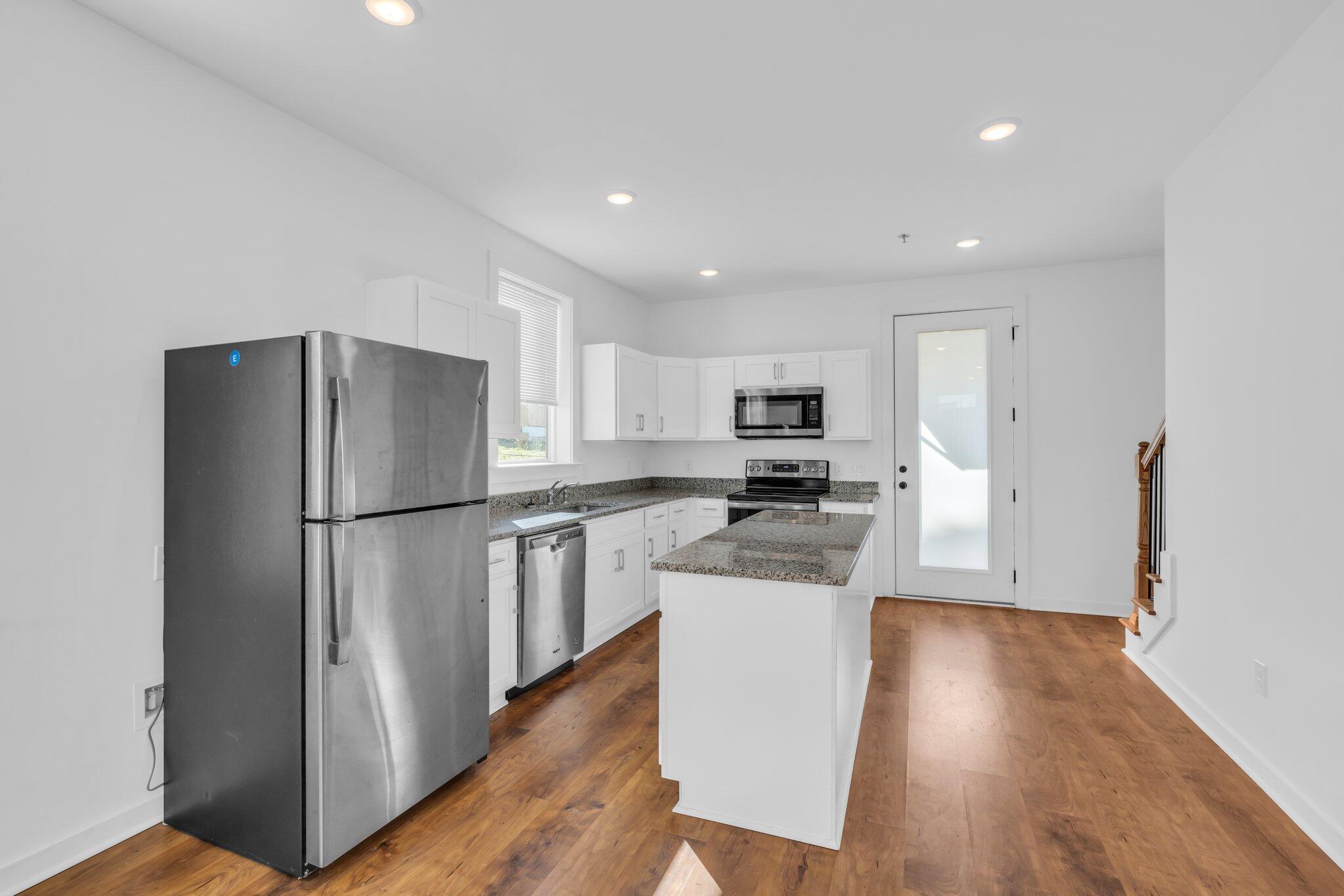 1500 +1502 E 13th Street