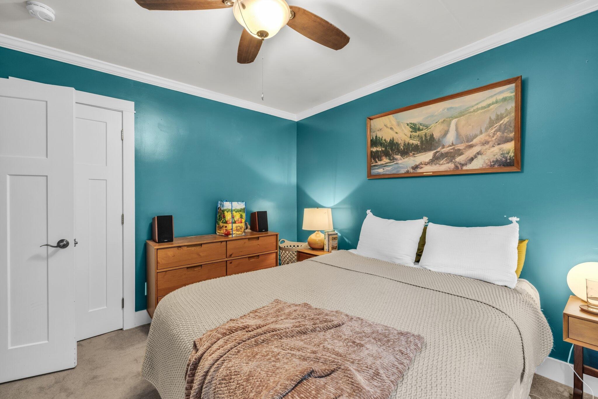 123 S Seminole Drive