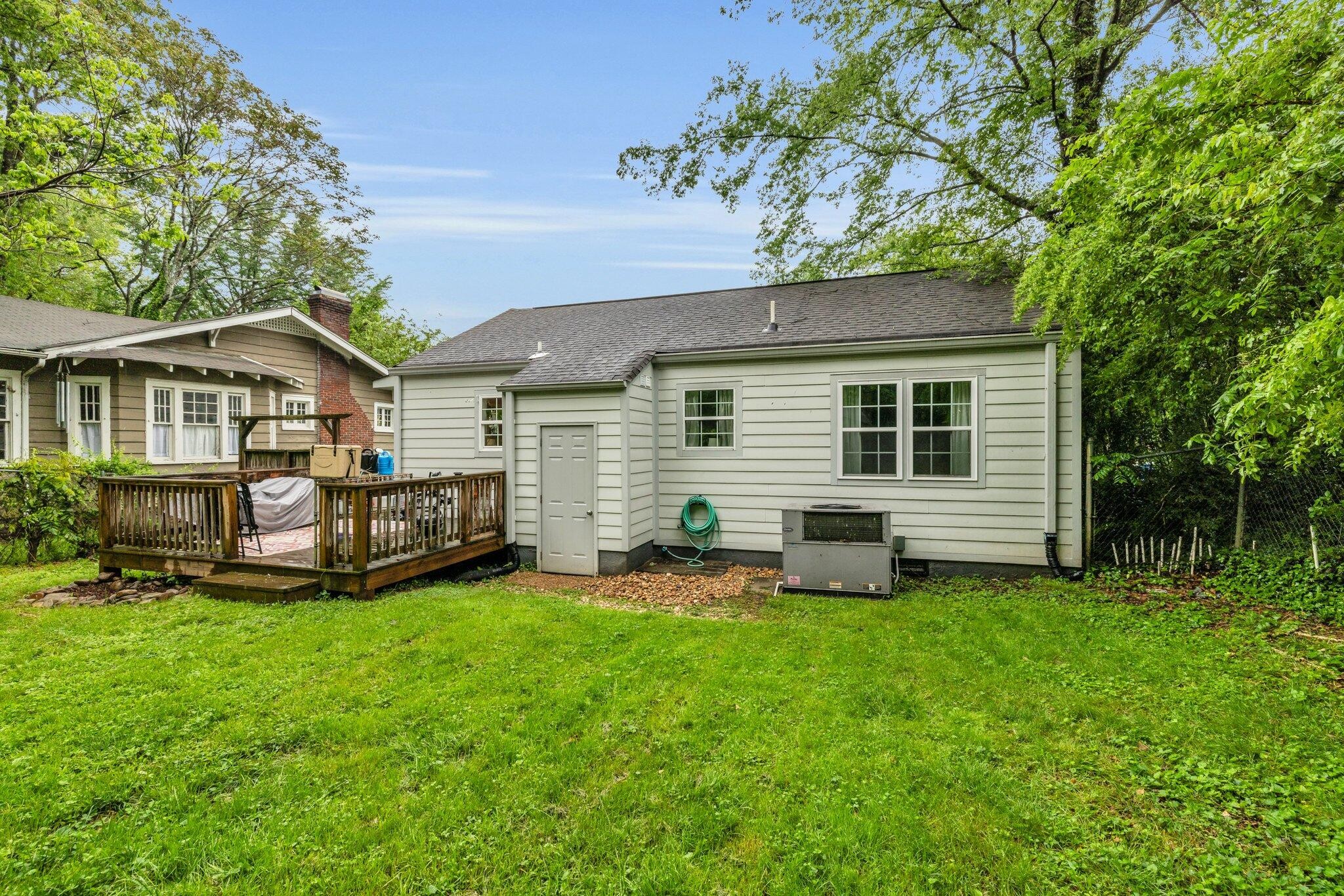 123 S Seminole Drive