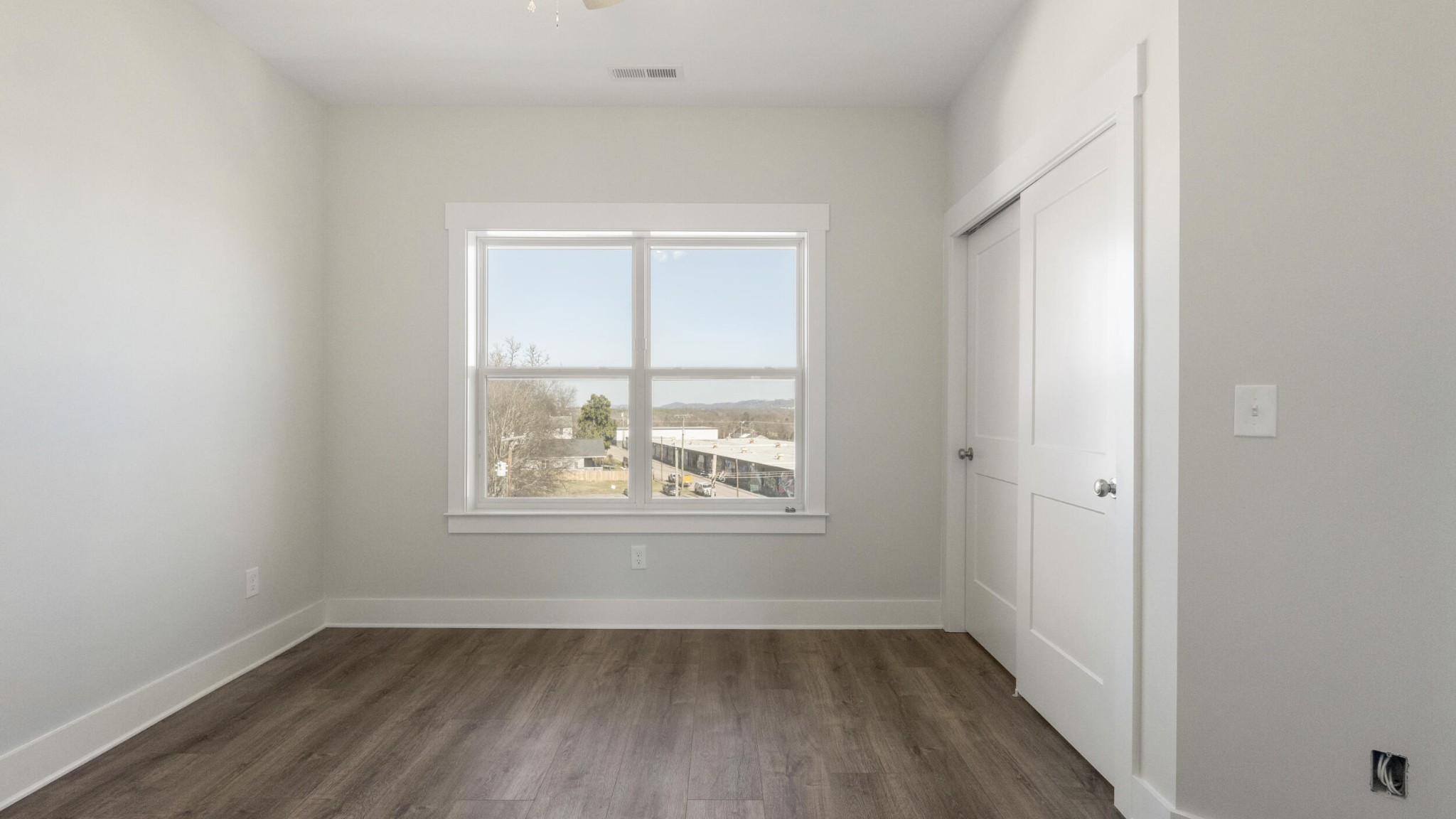 4509 Oakland Avenue Unit: Lot 1