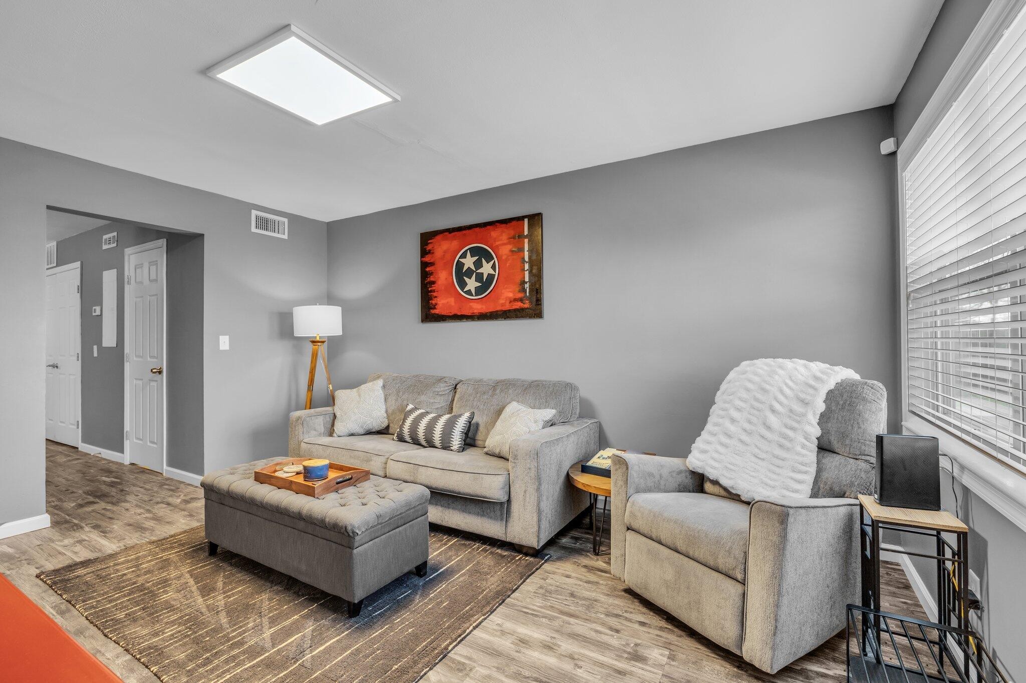 3332 Roadrunner Trail