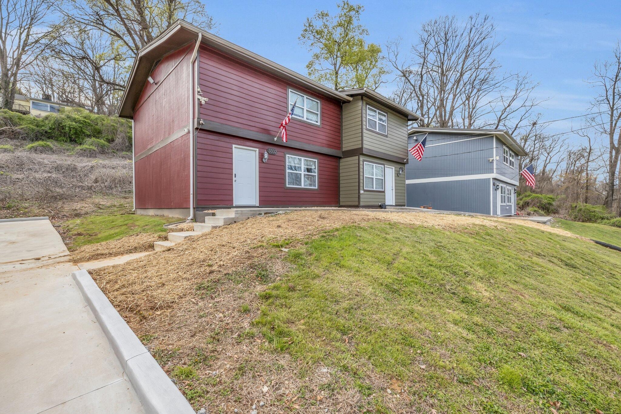 3332 Roadrunner Trail