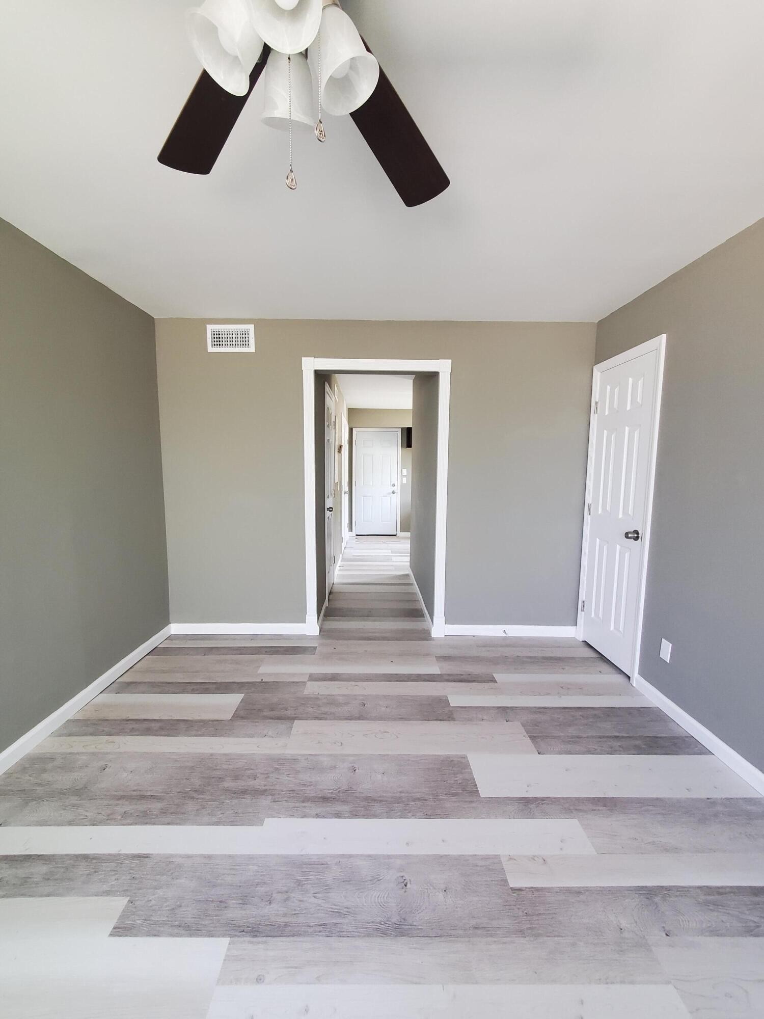 3332 Roadrunner Trail