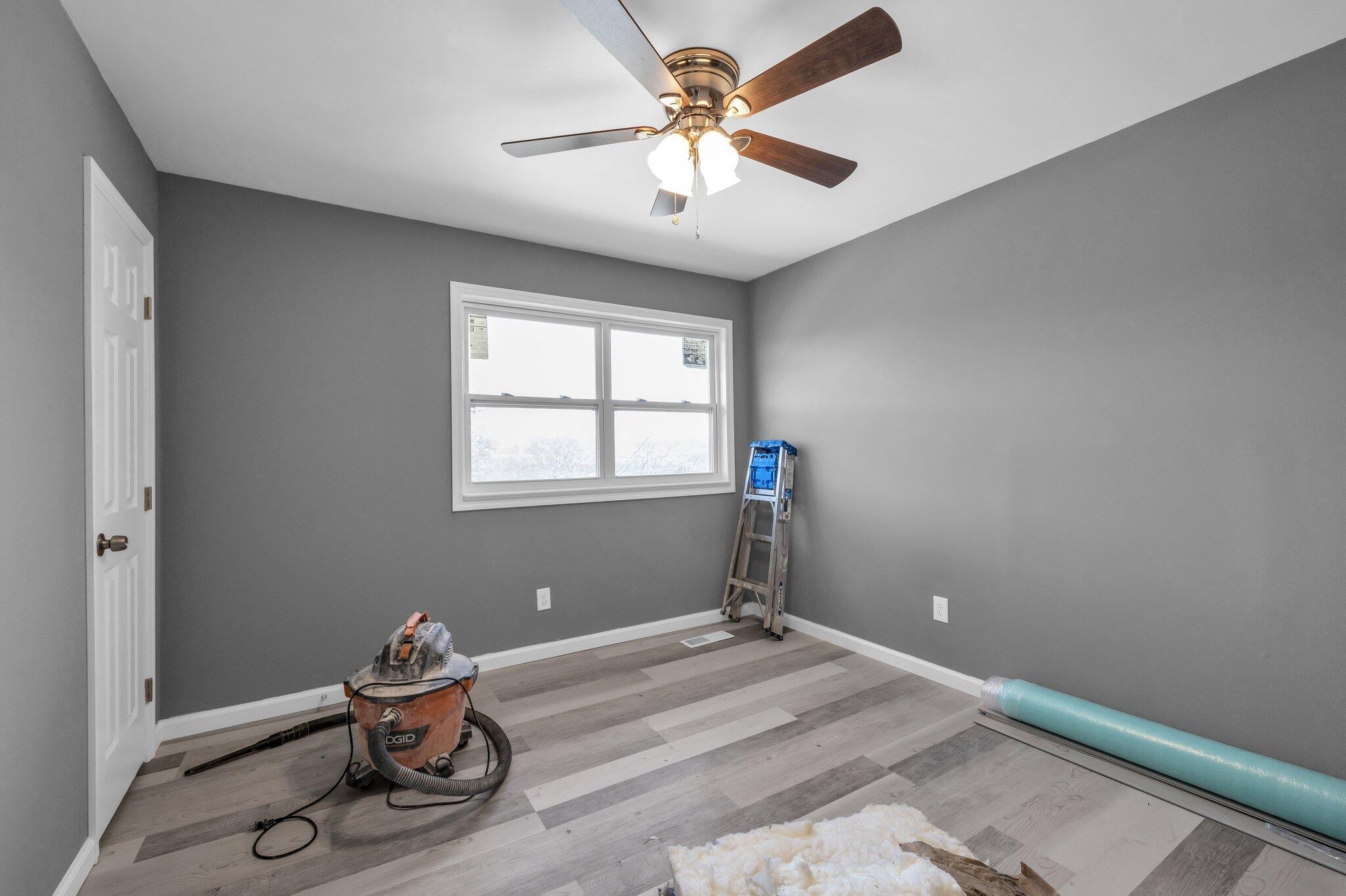 3332 Roadrunner Trail