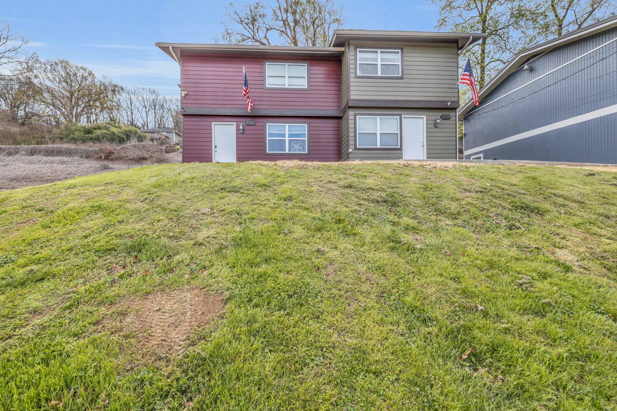 3332 Roadrunner Trail