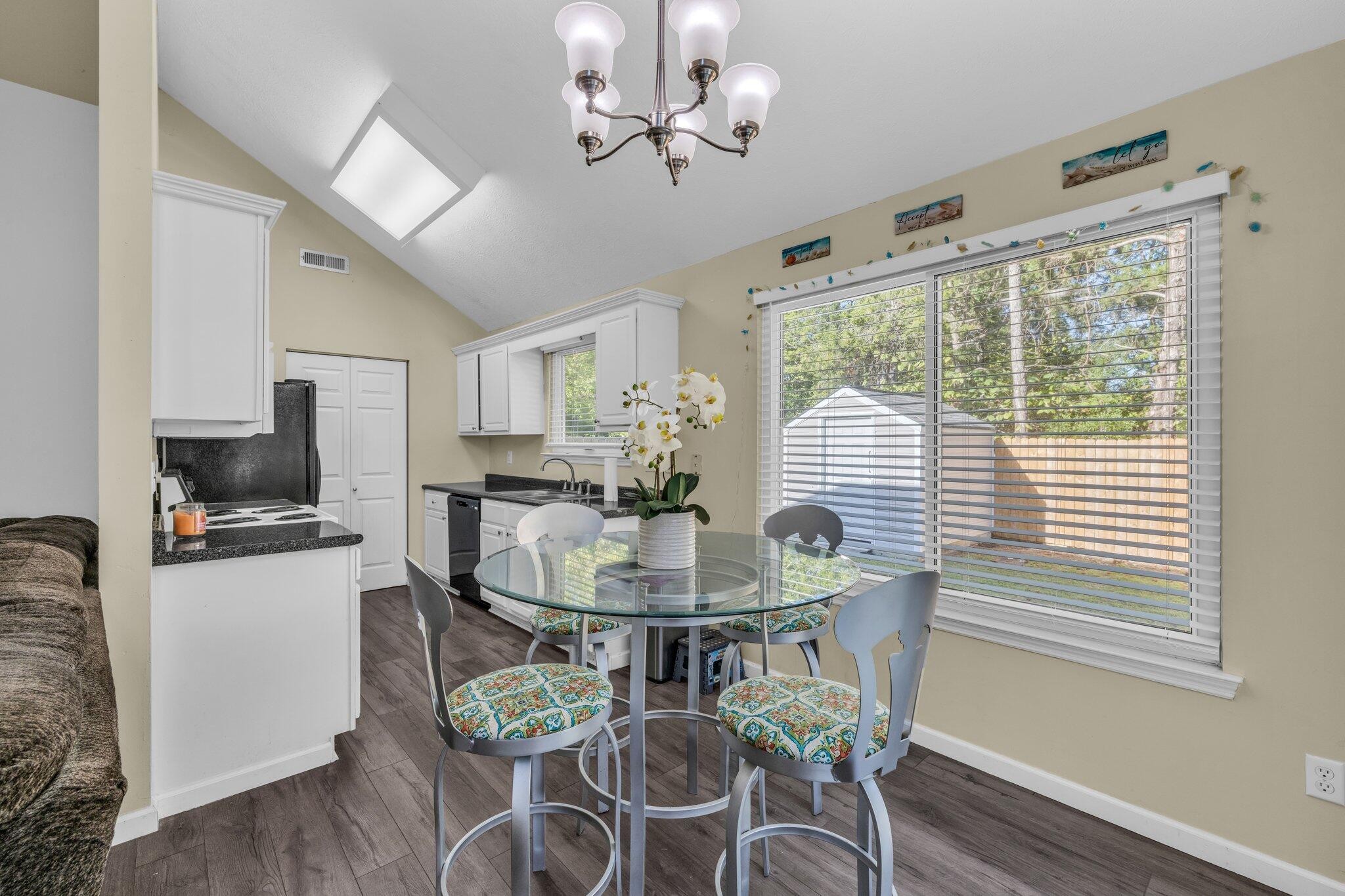 2719 Applebrook Lane