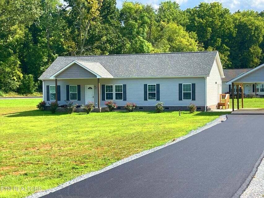 135 Waters Edge Road