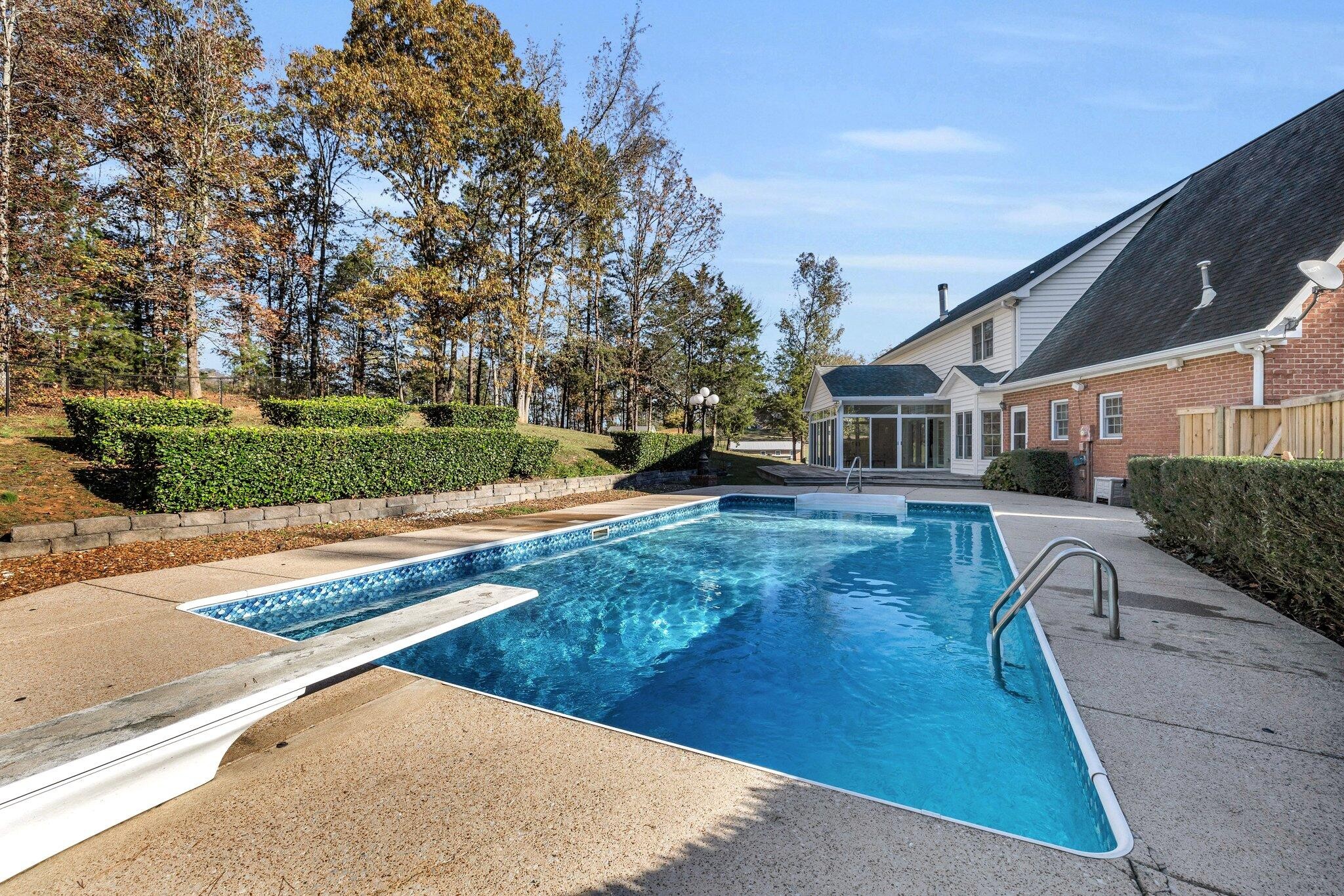 5021 Browntown Road