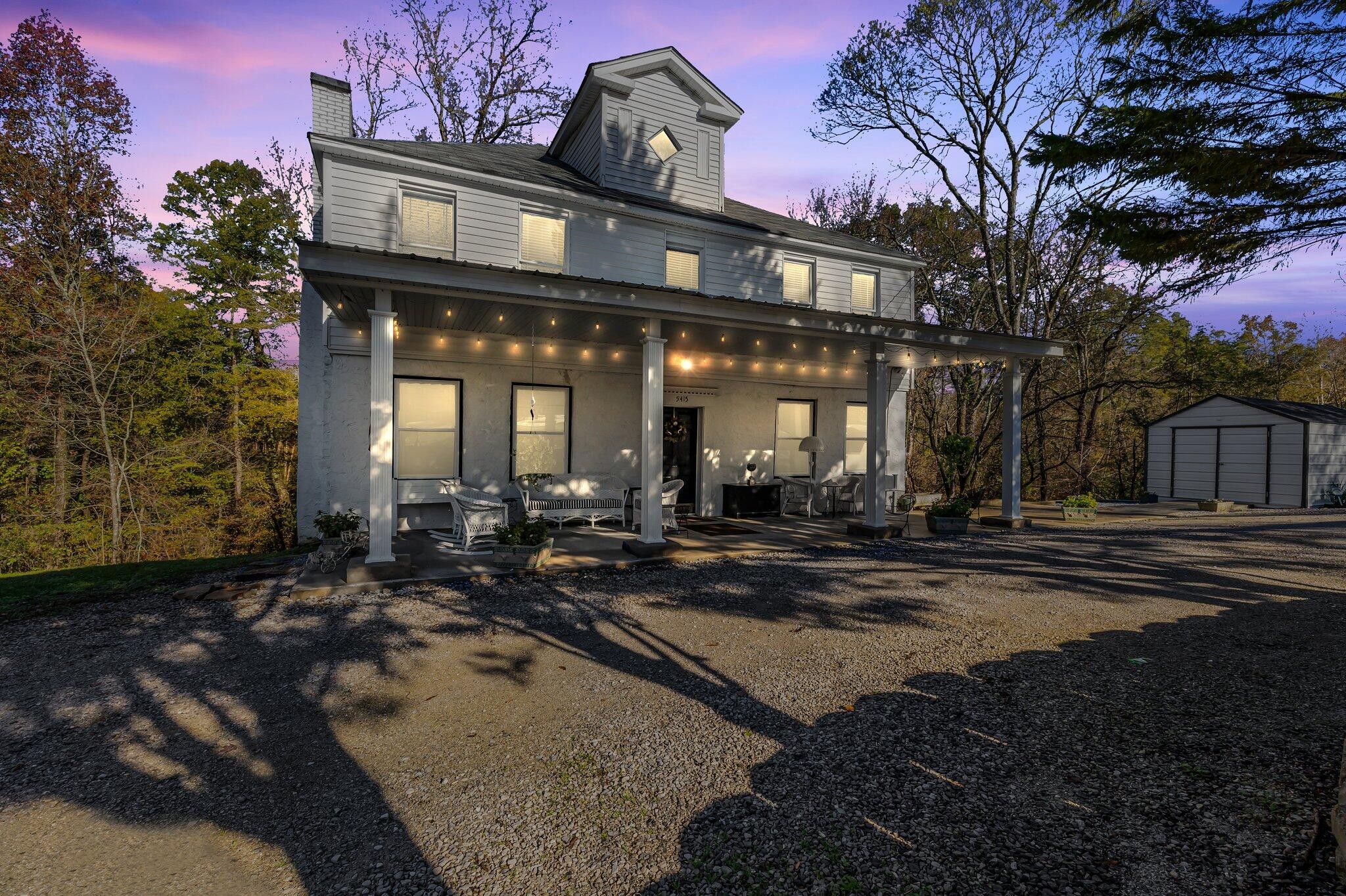 5415 Old Pike