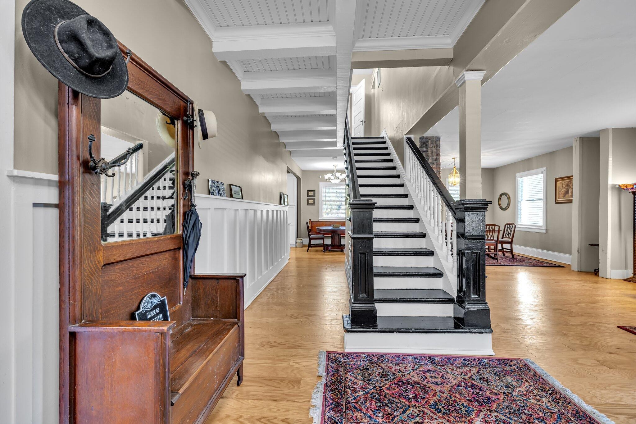 5415 Old Pike
