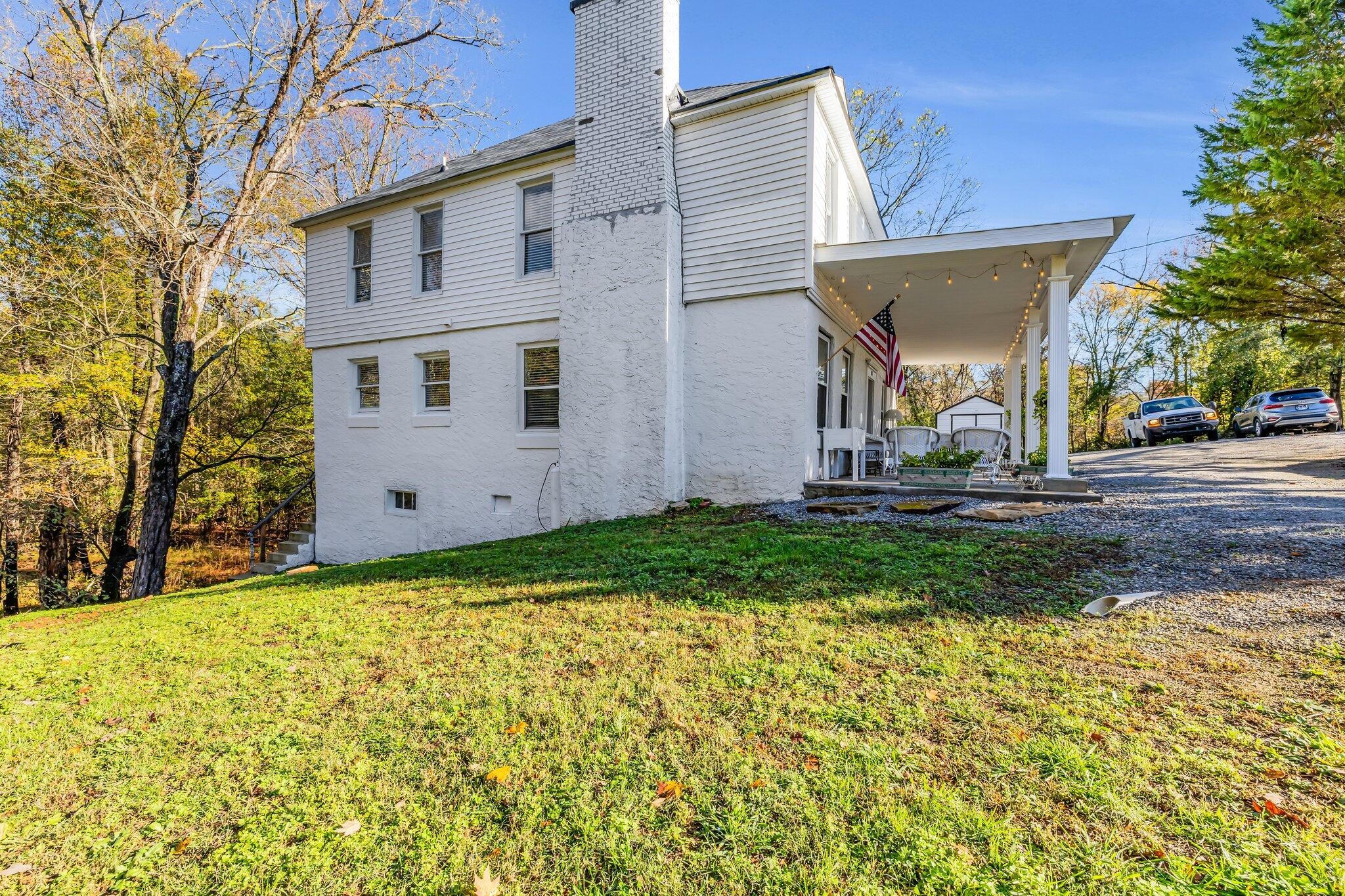 5415 Old Pike
