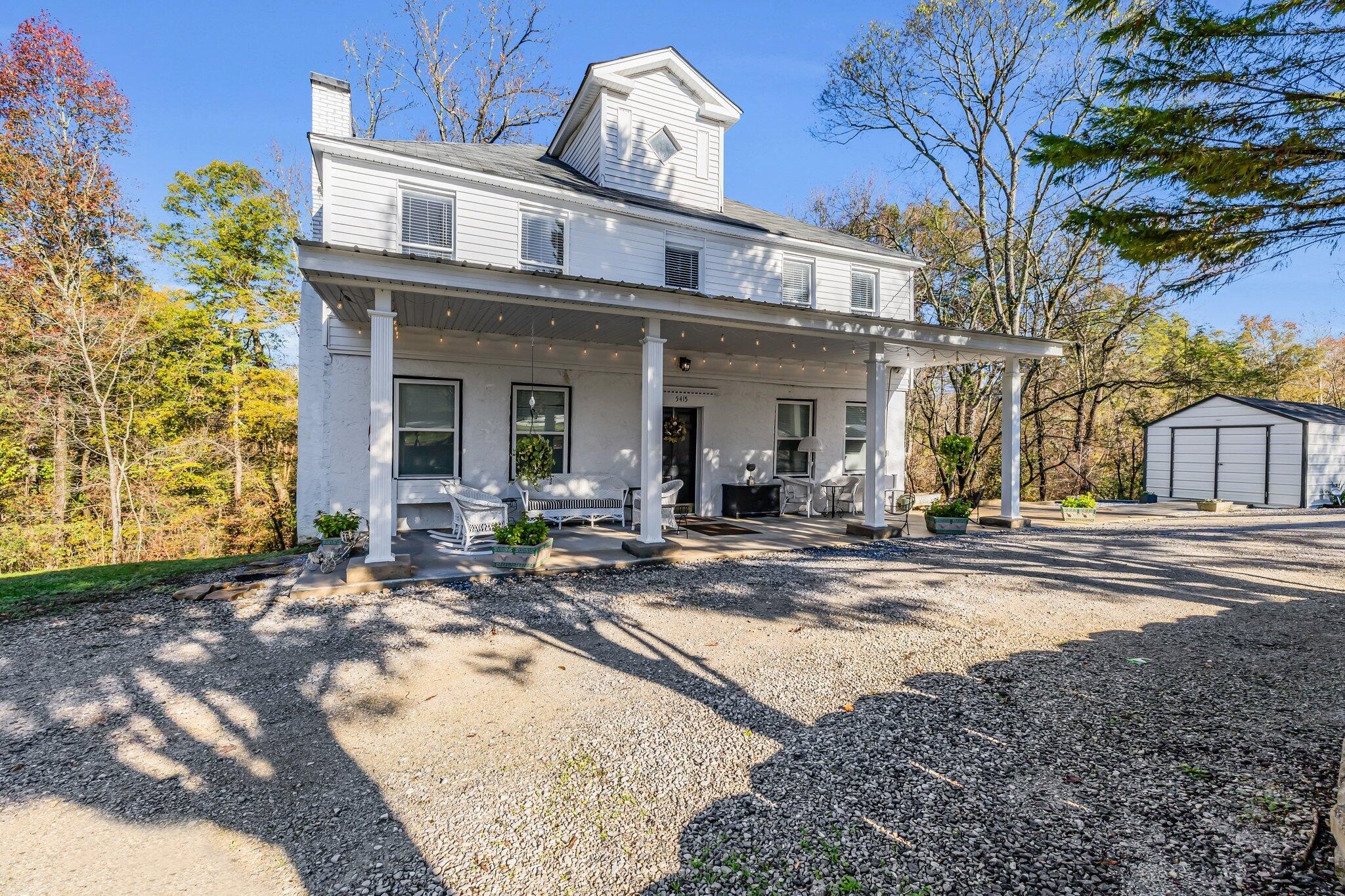 5415 Old Pike