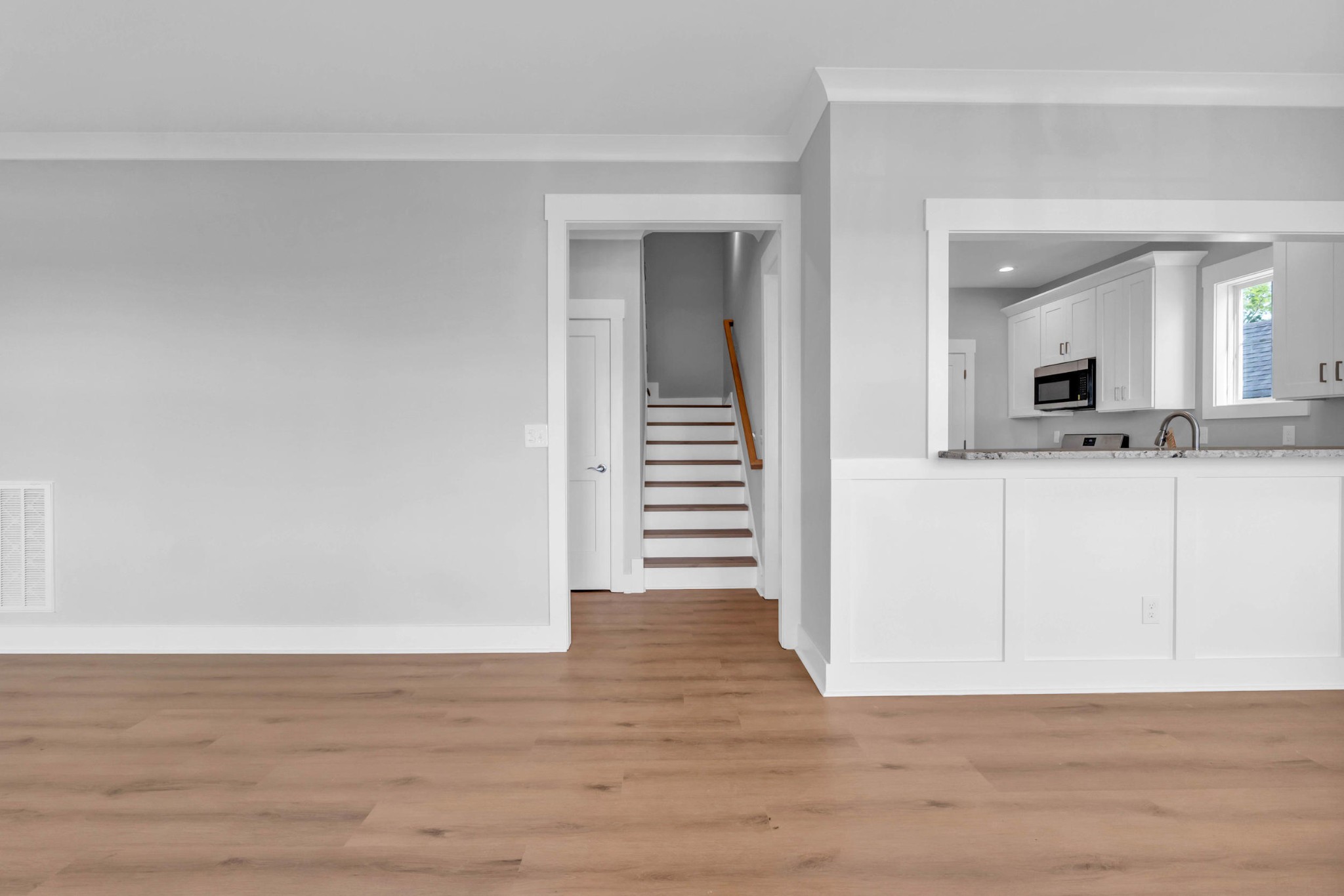 4217 Oakland Avenue Unit: Lot 194