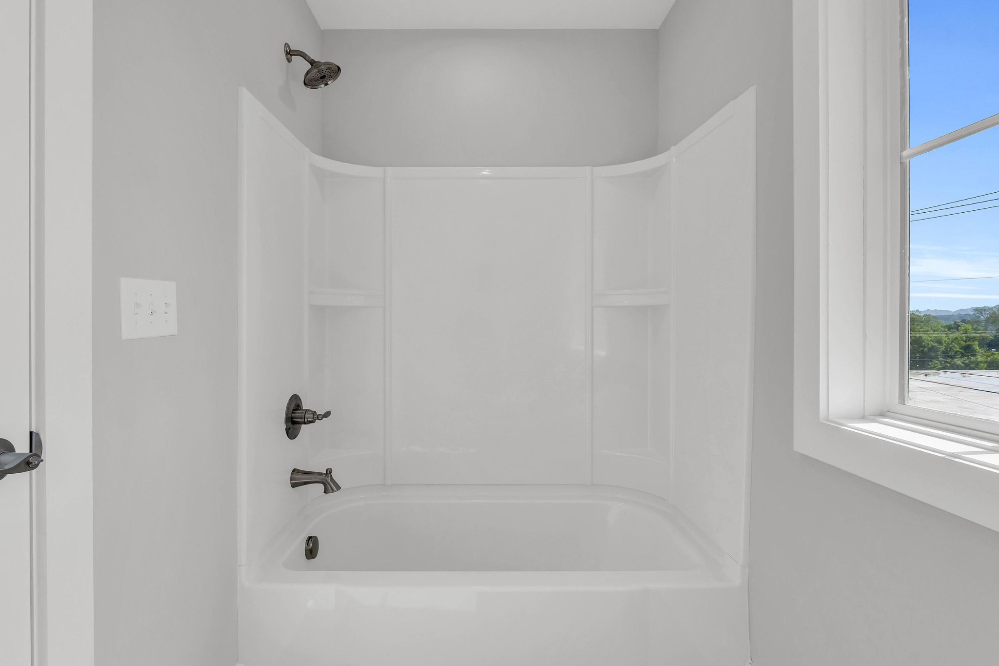 4217 Oakland Avenue Unit: Lot 194