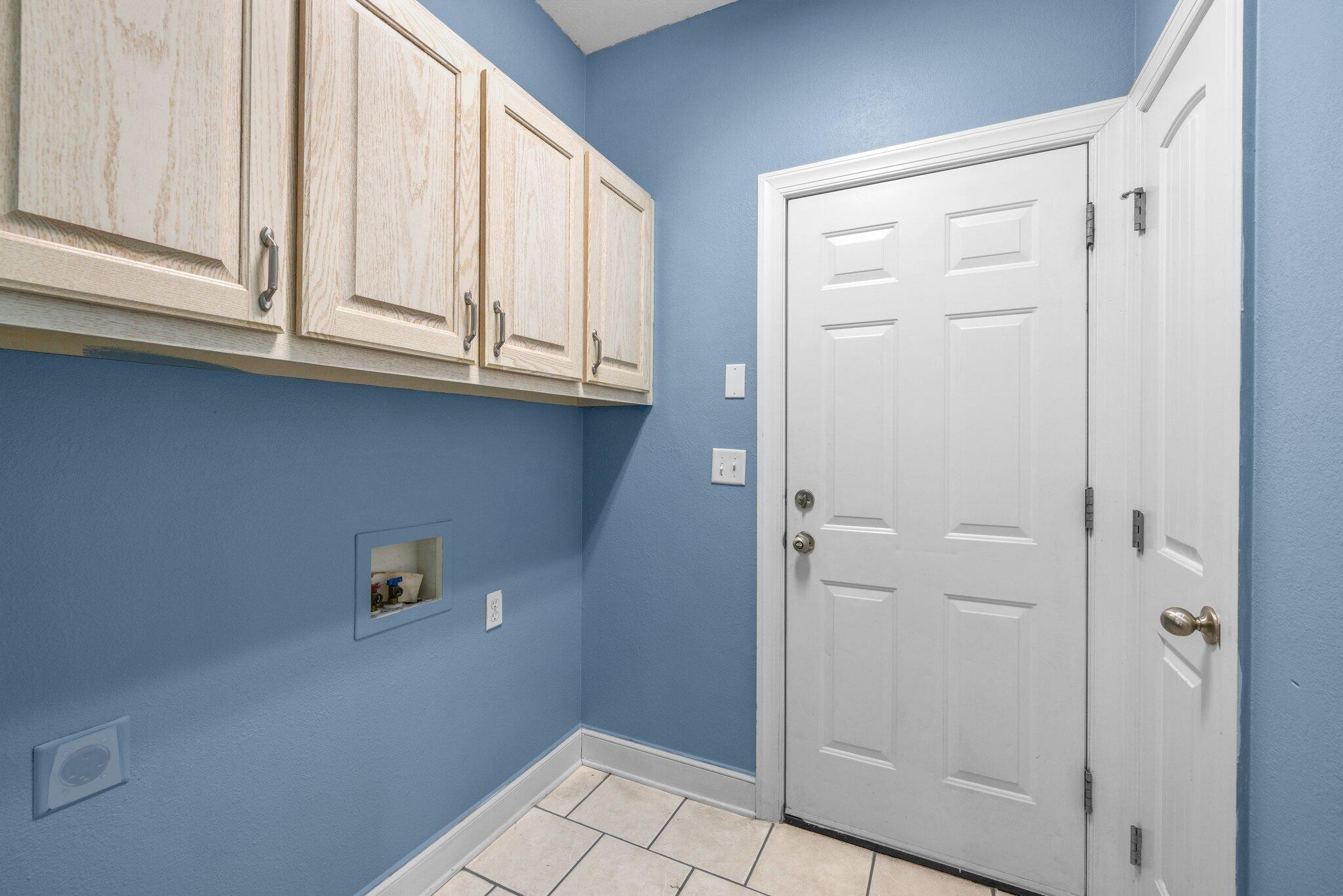 2535 Waterhaven Drive