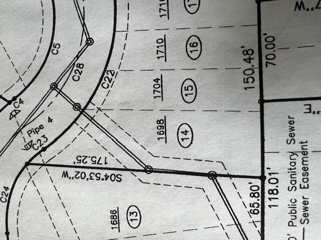 17101716 Short Leaf Lane