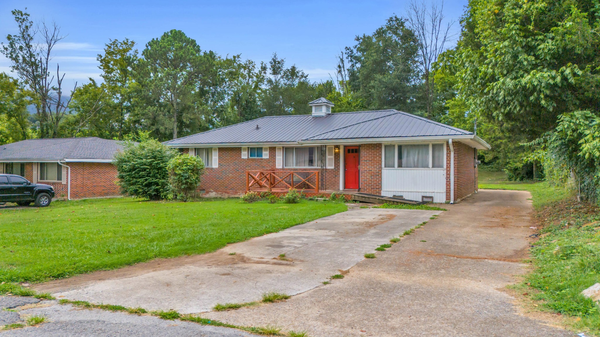 3224 Mountain View Drive