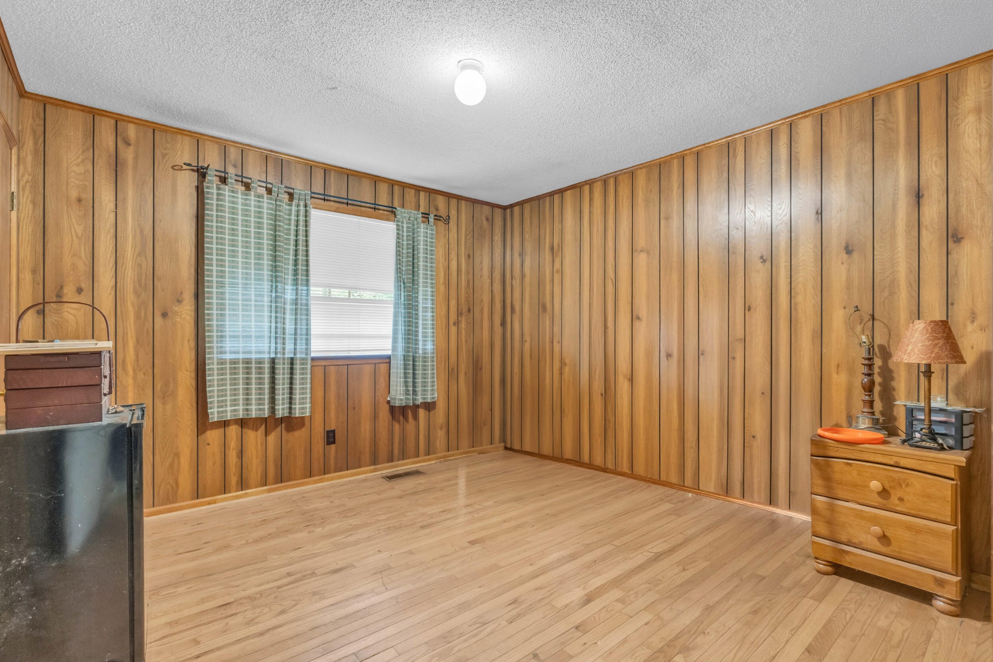 3224 Mountain View Drive