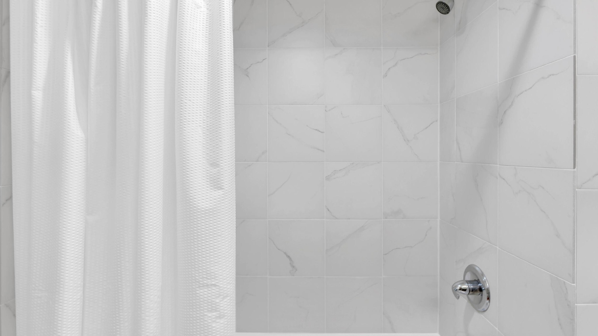 4094 University Drive