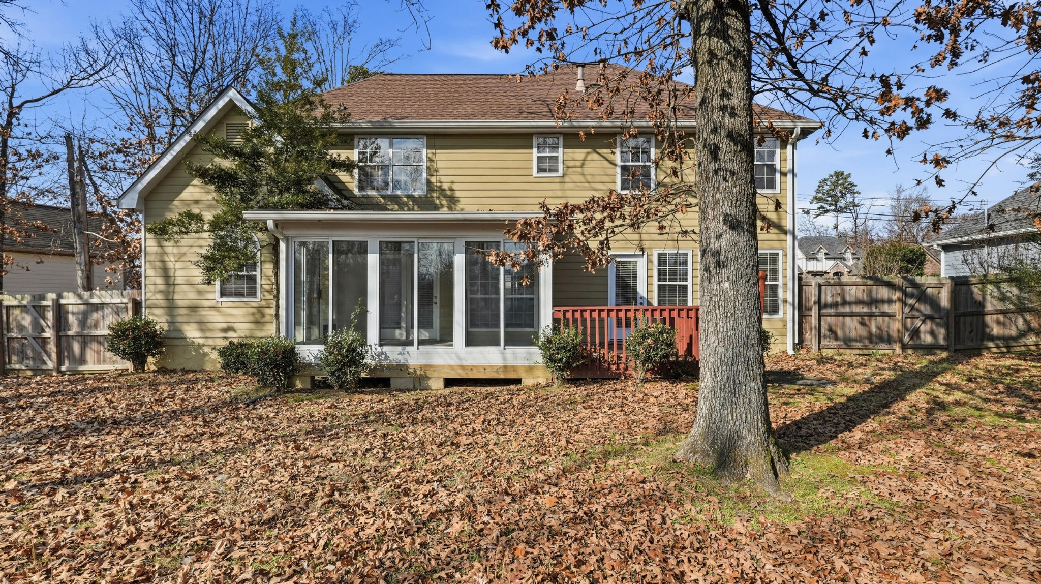 7618 Asherton Lane