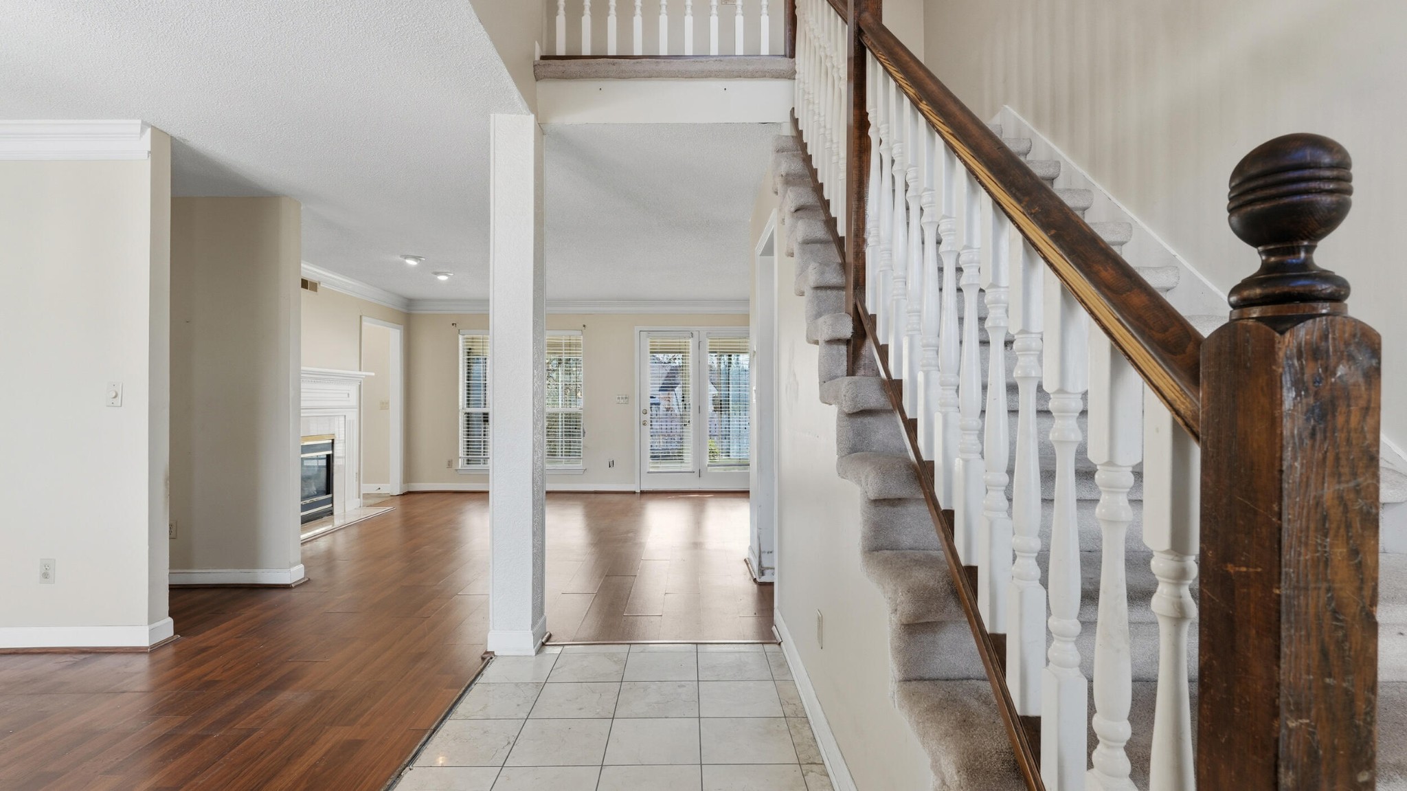 7618 Asherton Lane