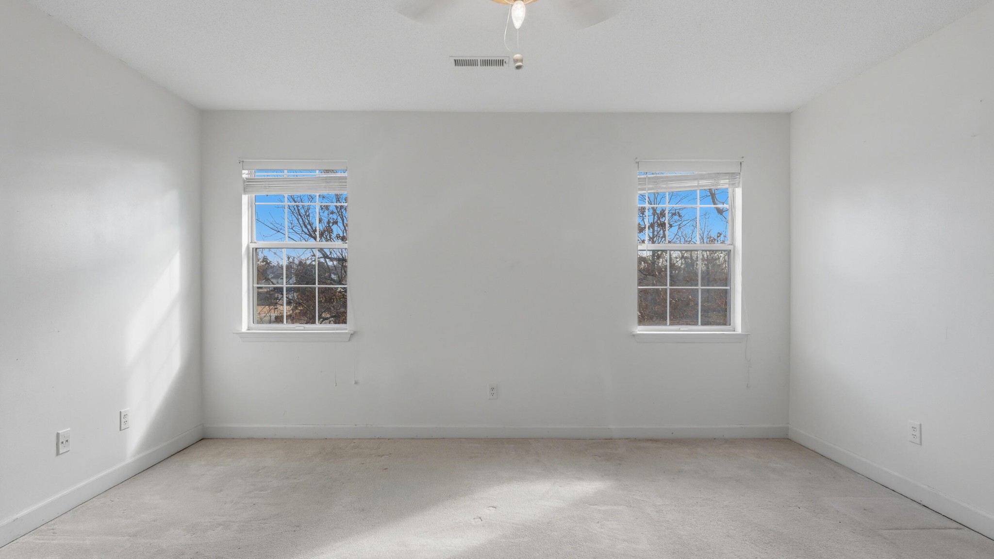7618 Asherton Lane