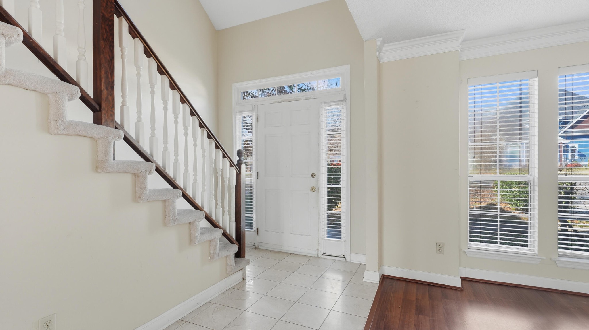 7618 Asherton Lane